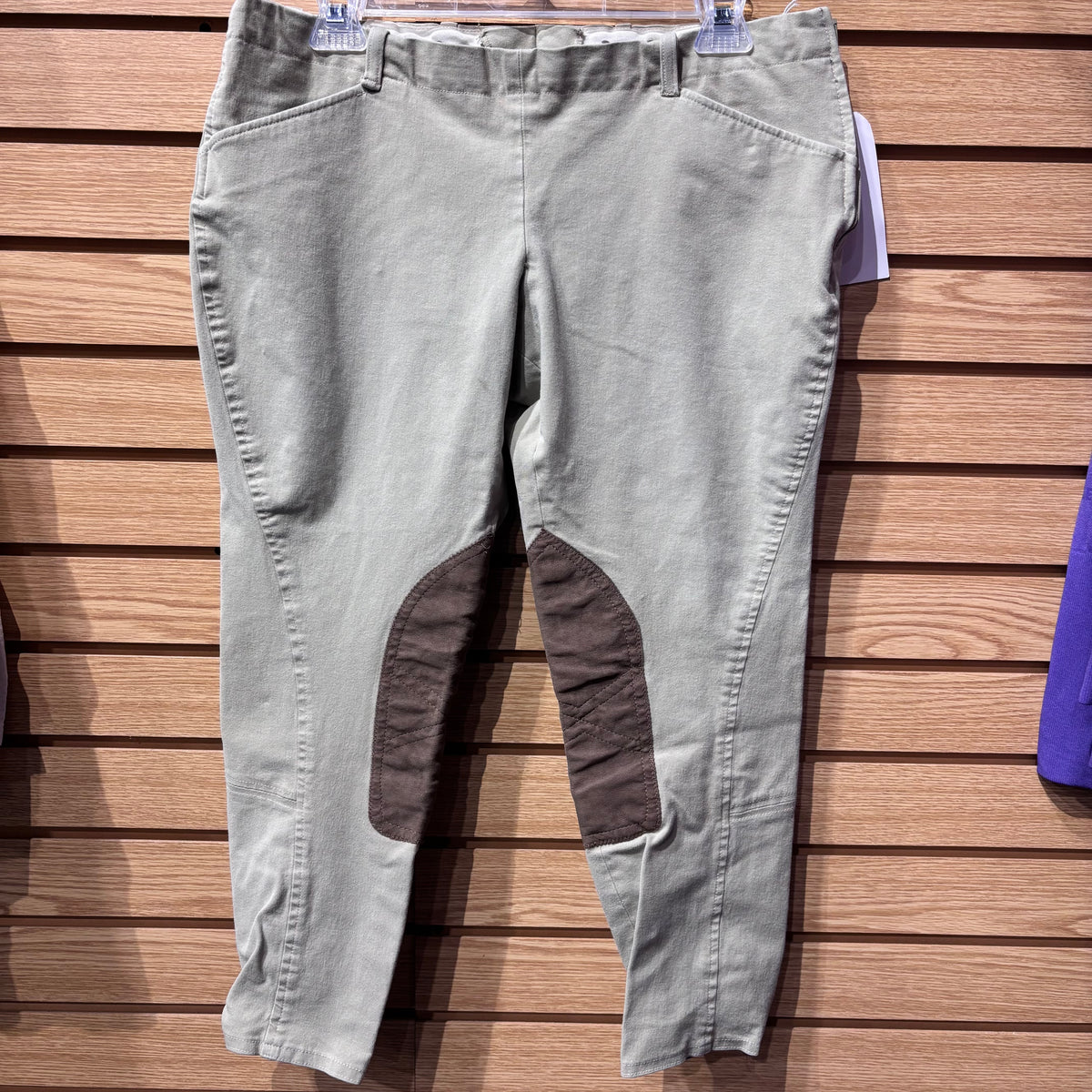 Used 32 Short Riding Pants