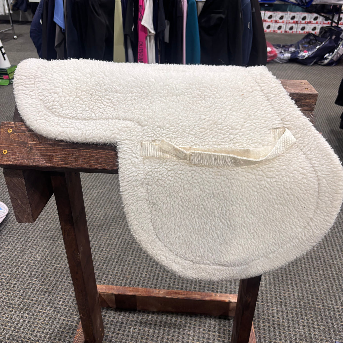 Used Toklat White Fleece Contour Saddle Pad