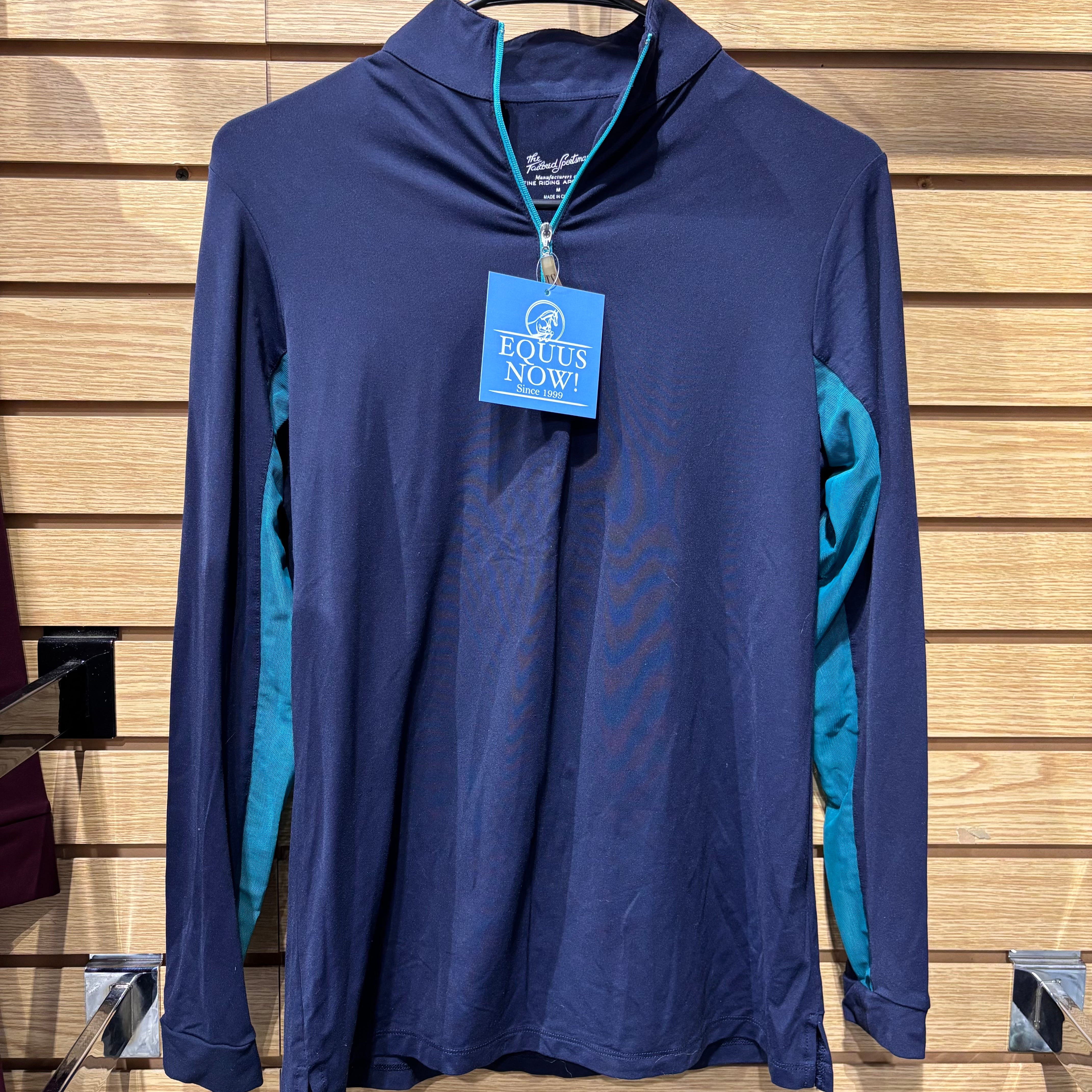 Used Tailored Sportsman Medium Navy Sun Shirt