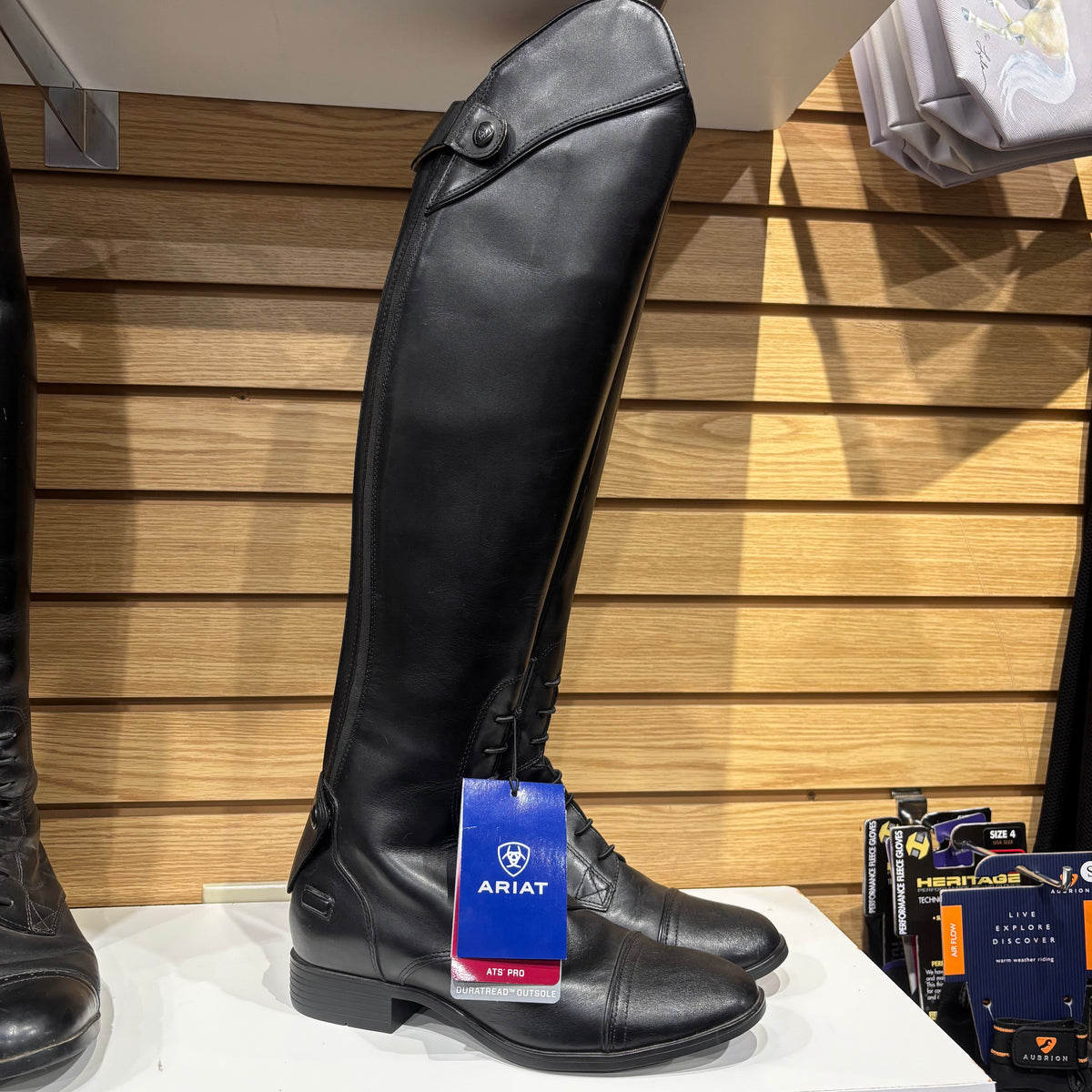 Used Ariat Kinsley Field Boot 9 Slim Tall Black