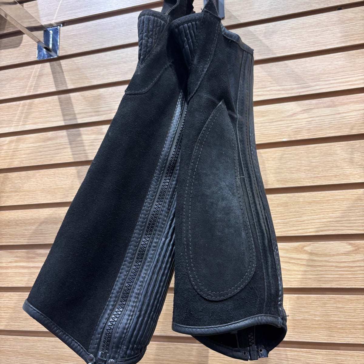 Used Small Black Ovation Suede Half Chaps