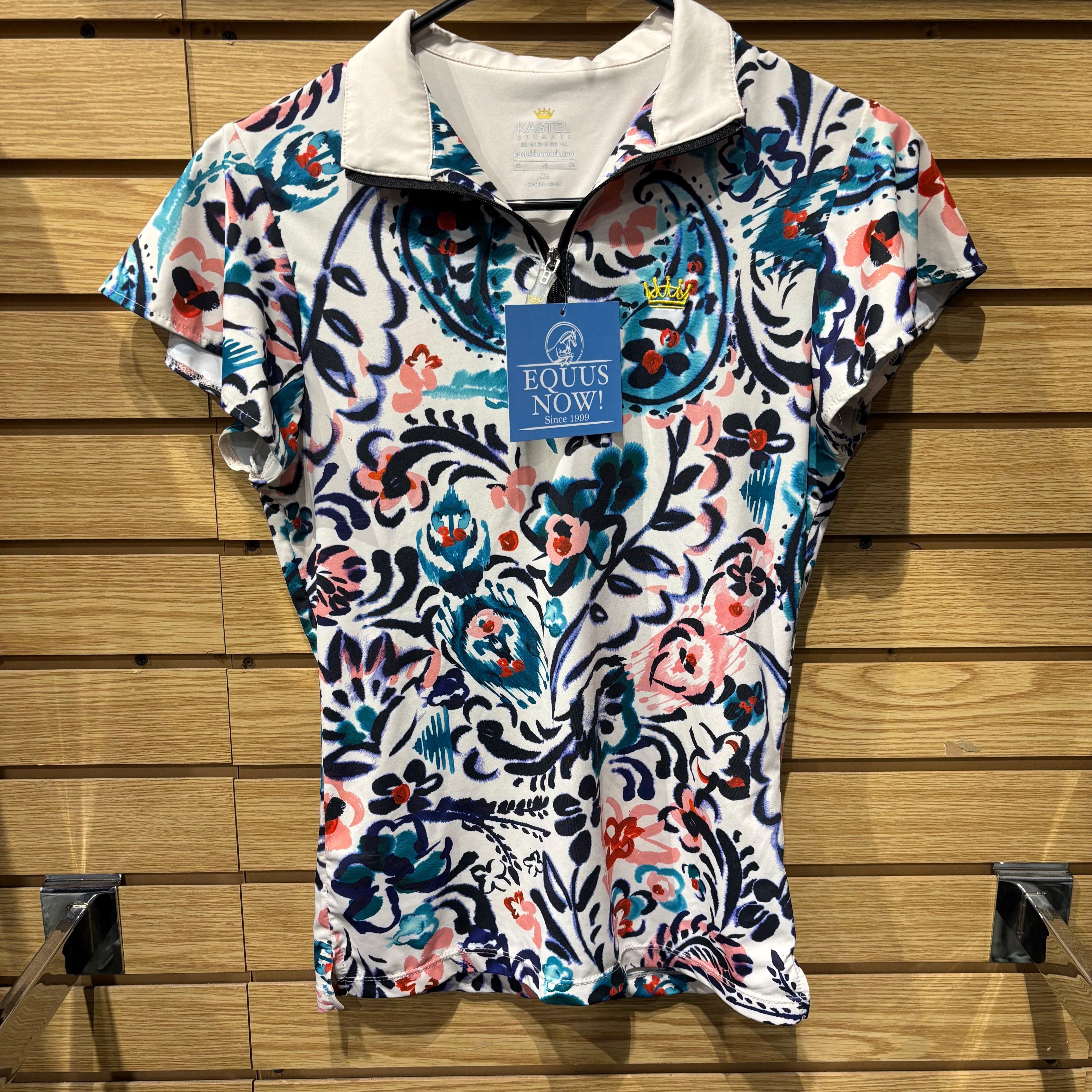 Used XS Kastel Denmark Multi Color Short Sleeve Sun Shirt