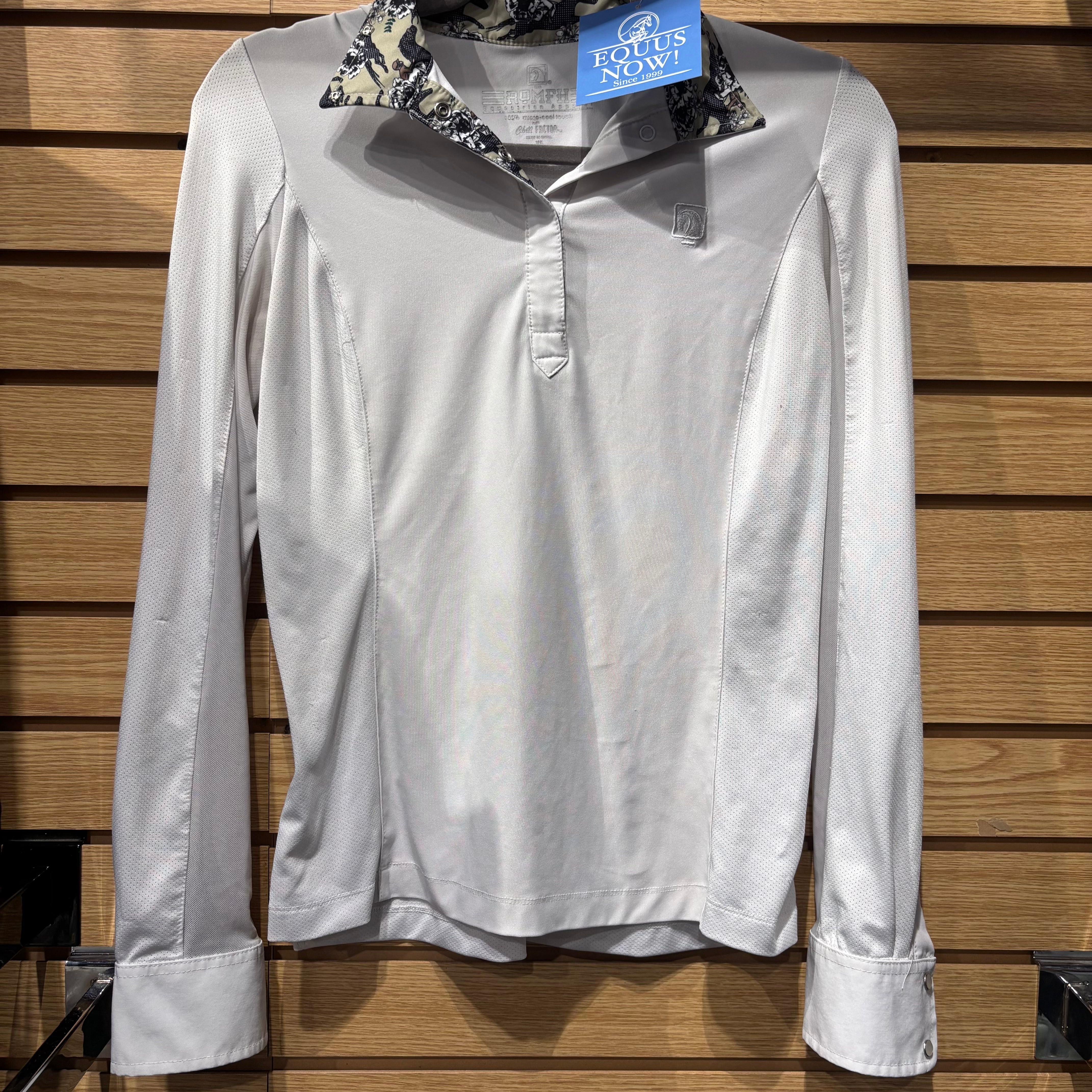 Used XS White Romfh Long Sleeve Show Shirt