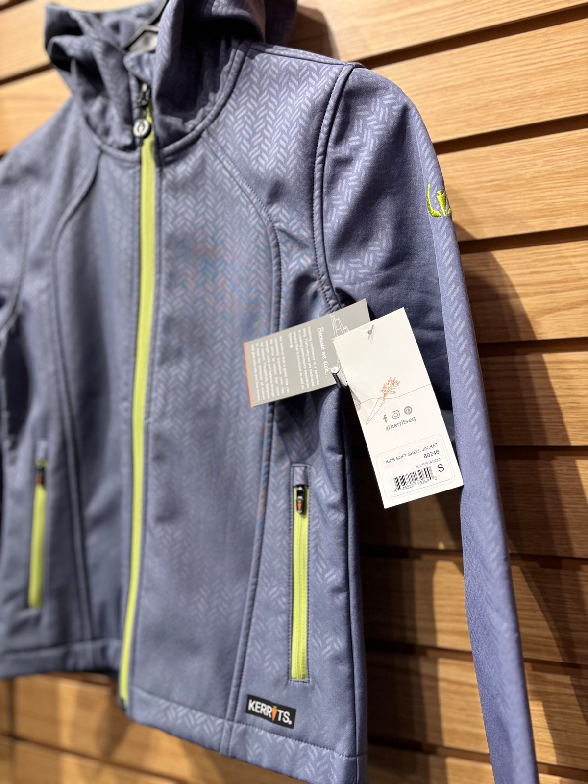 Used Youth Small Blueshadow Kerrits Softshell Jacket