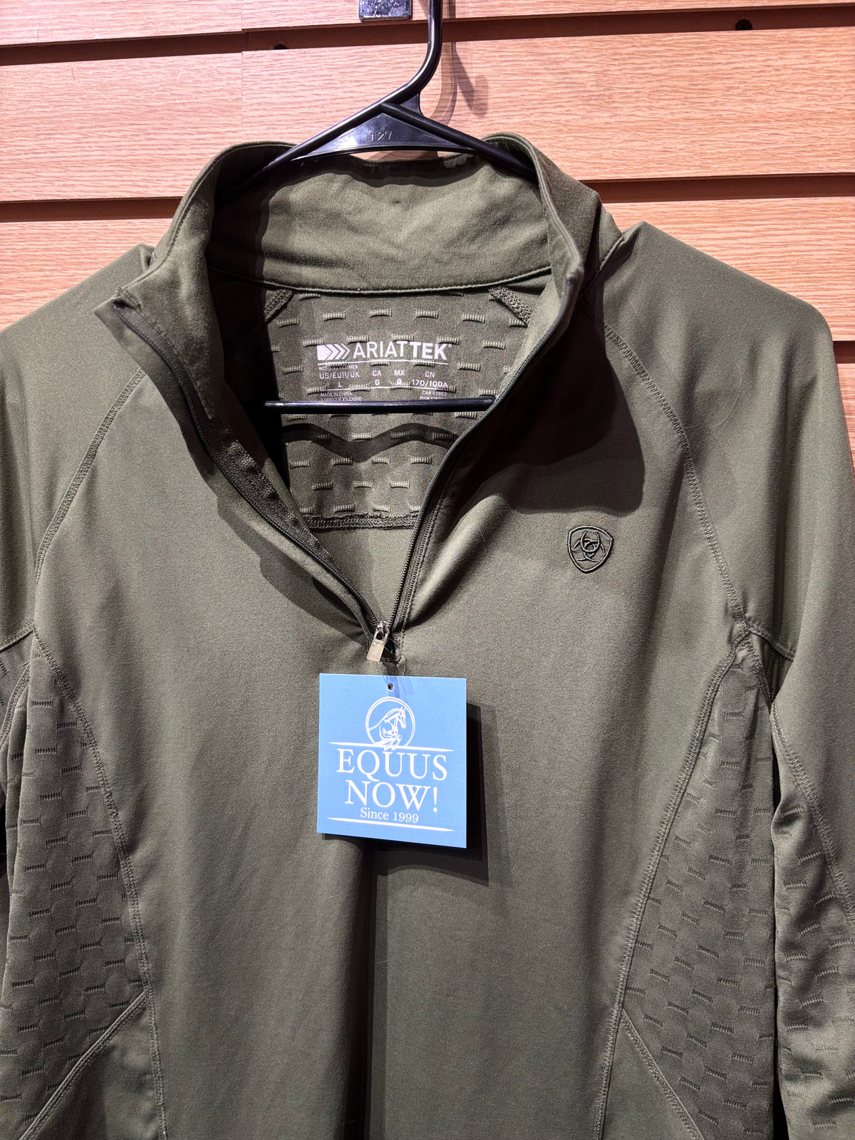 Used Large Green AriatTek Ventilated Long Sleeve