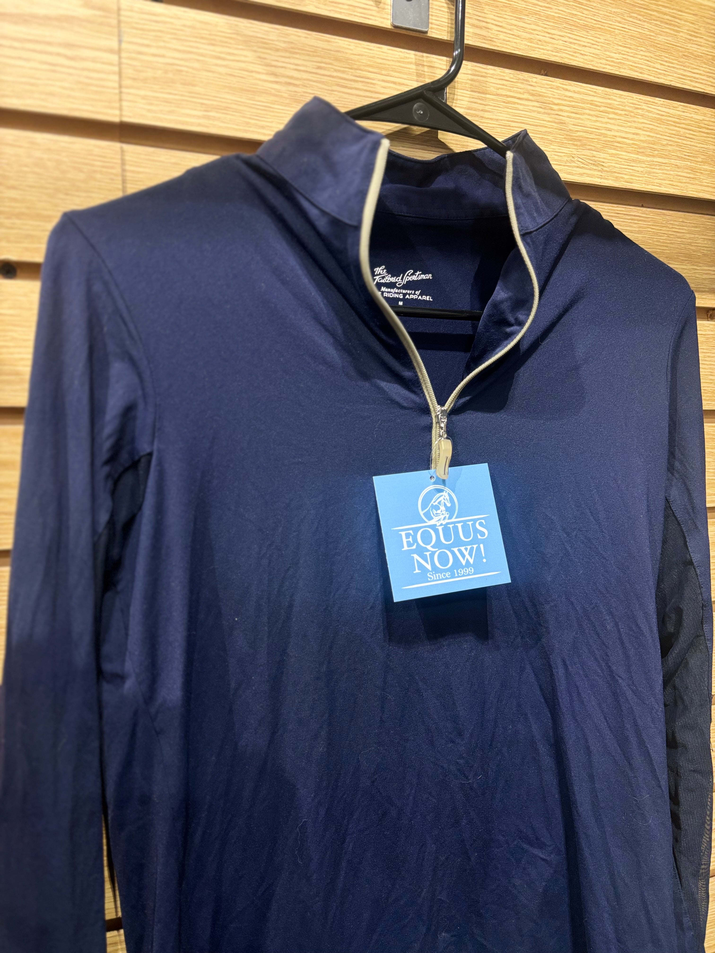 Used Medium Navy Tailored Sportsman Sun Shirt