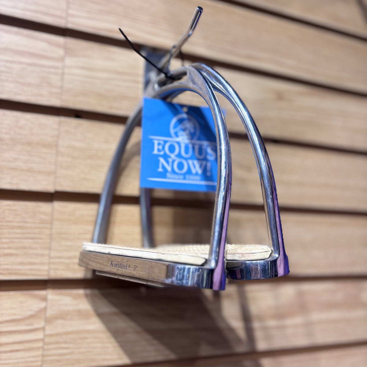 Used Fillis Stirrups