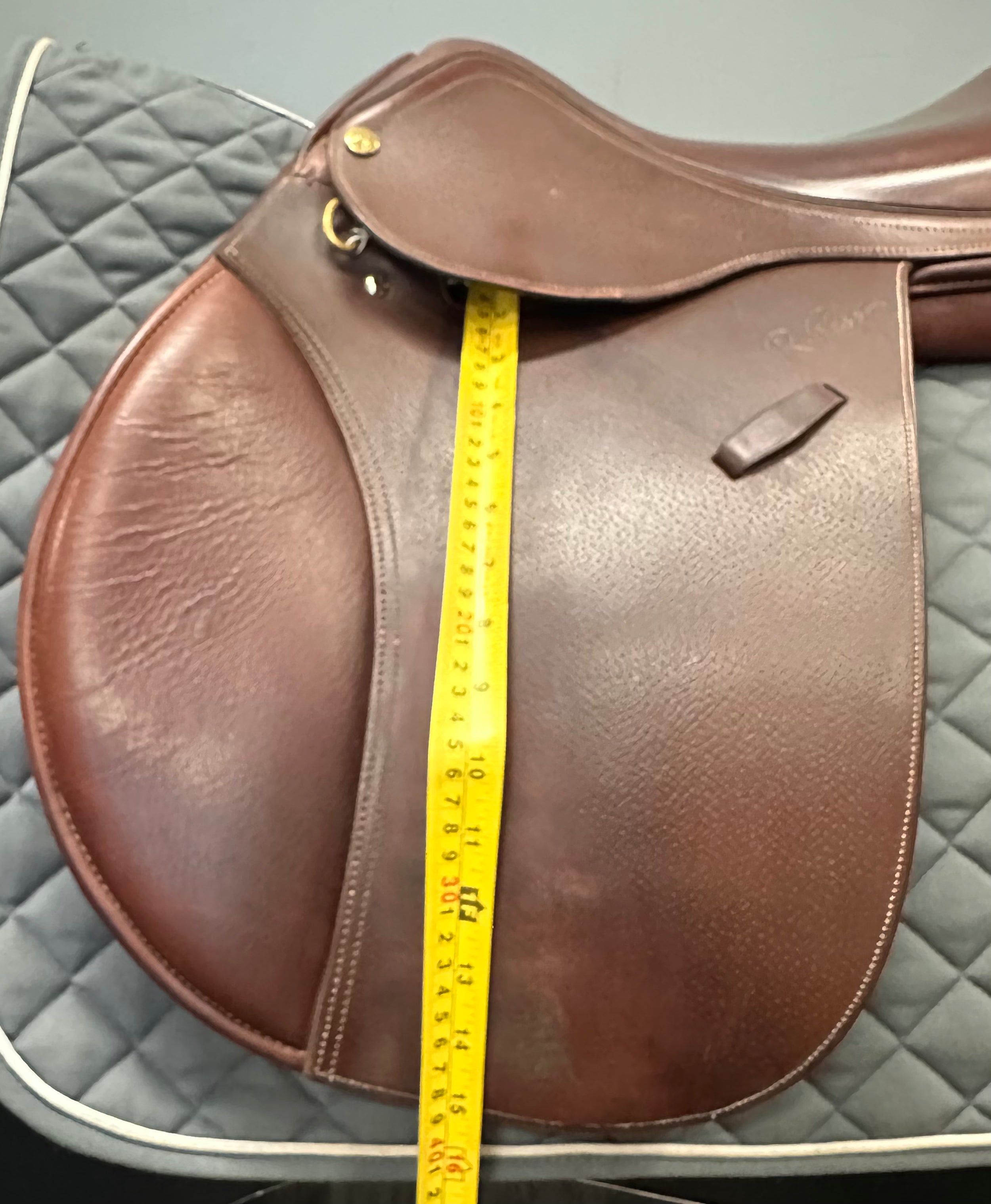 Used Pessoa Jump Saddle 17" Medium Tree