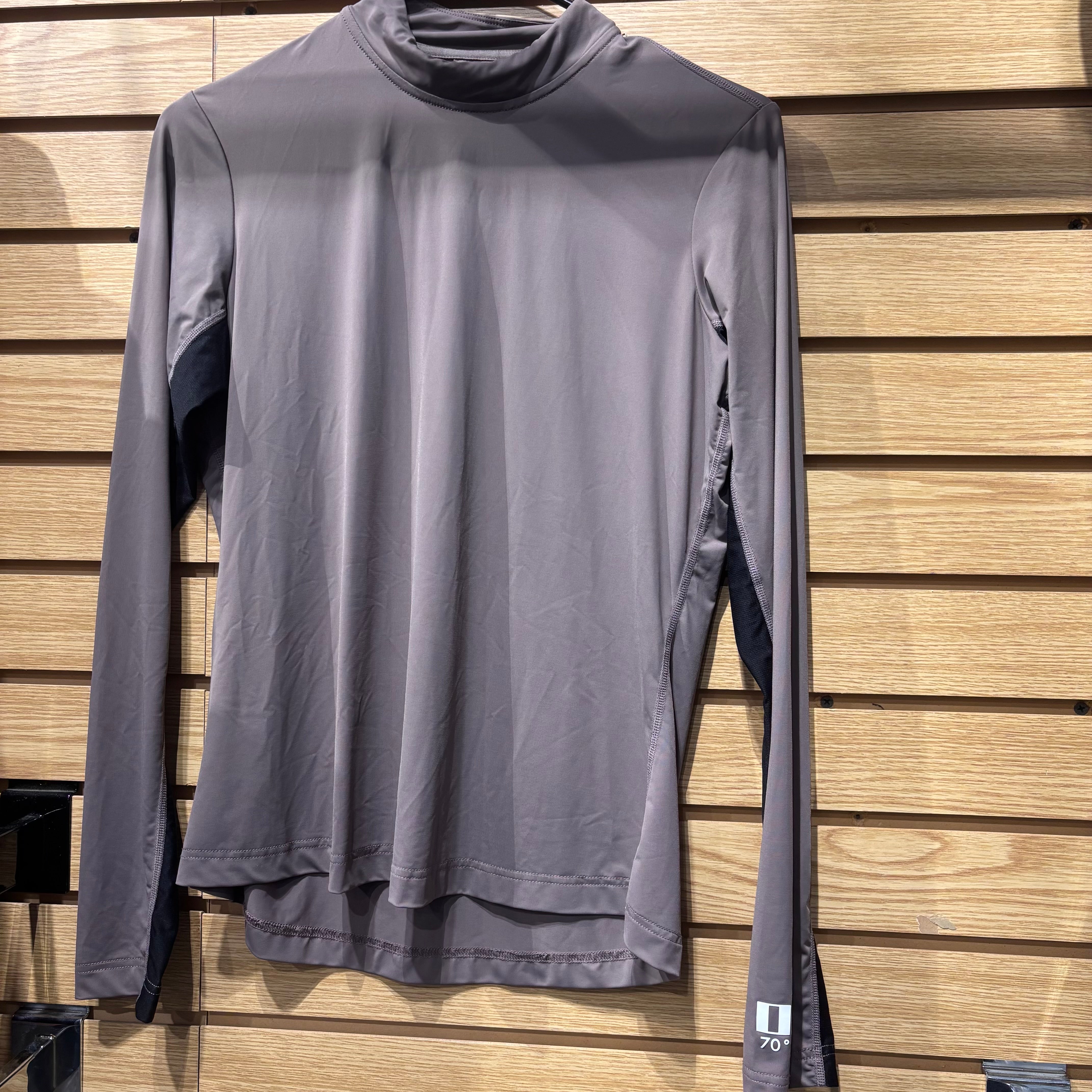 Used 70 Degrees Medium Plum Sun Shirt