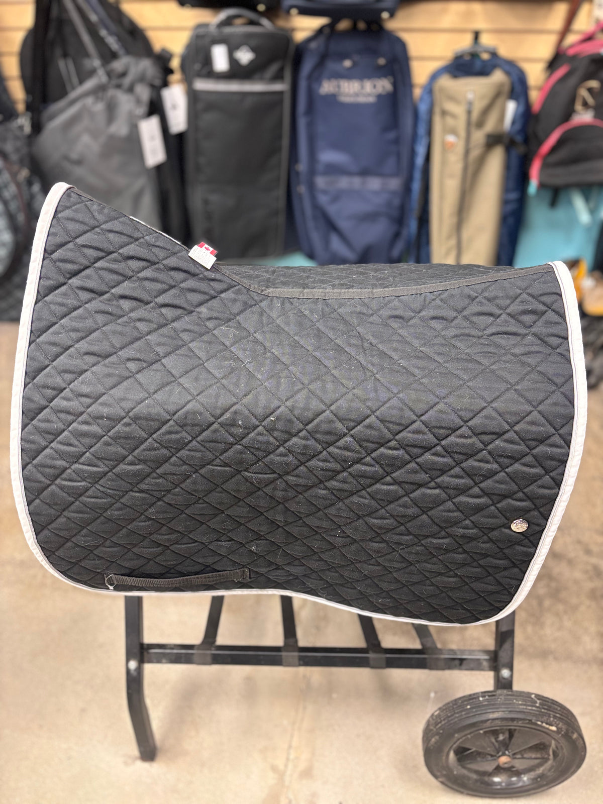Used Dressage Black Ogilvy Saddle Pad