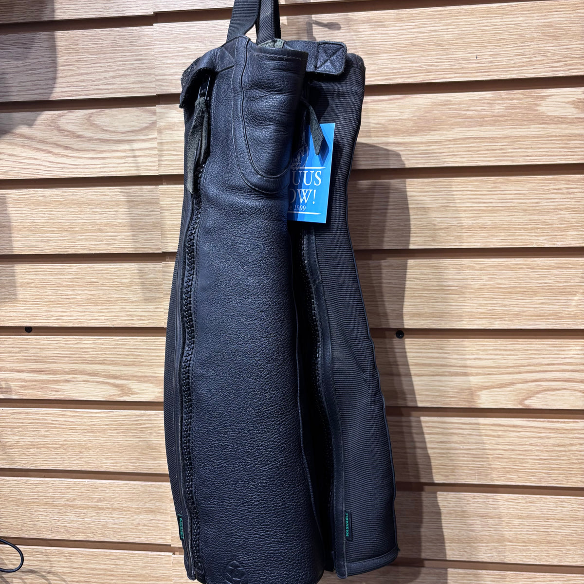 Used Ariat Breeze XST Black Half Chaps