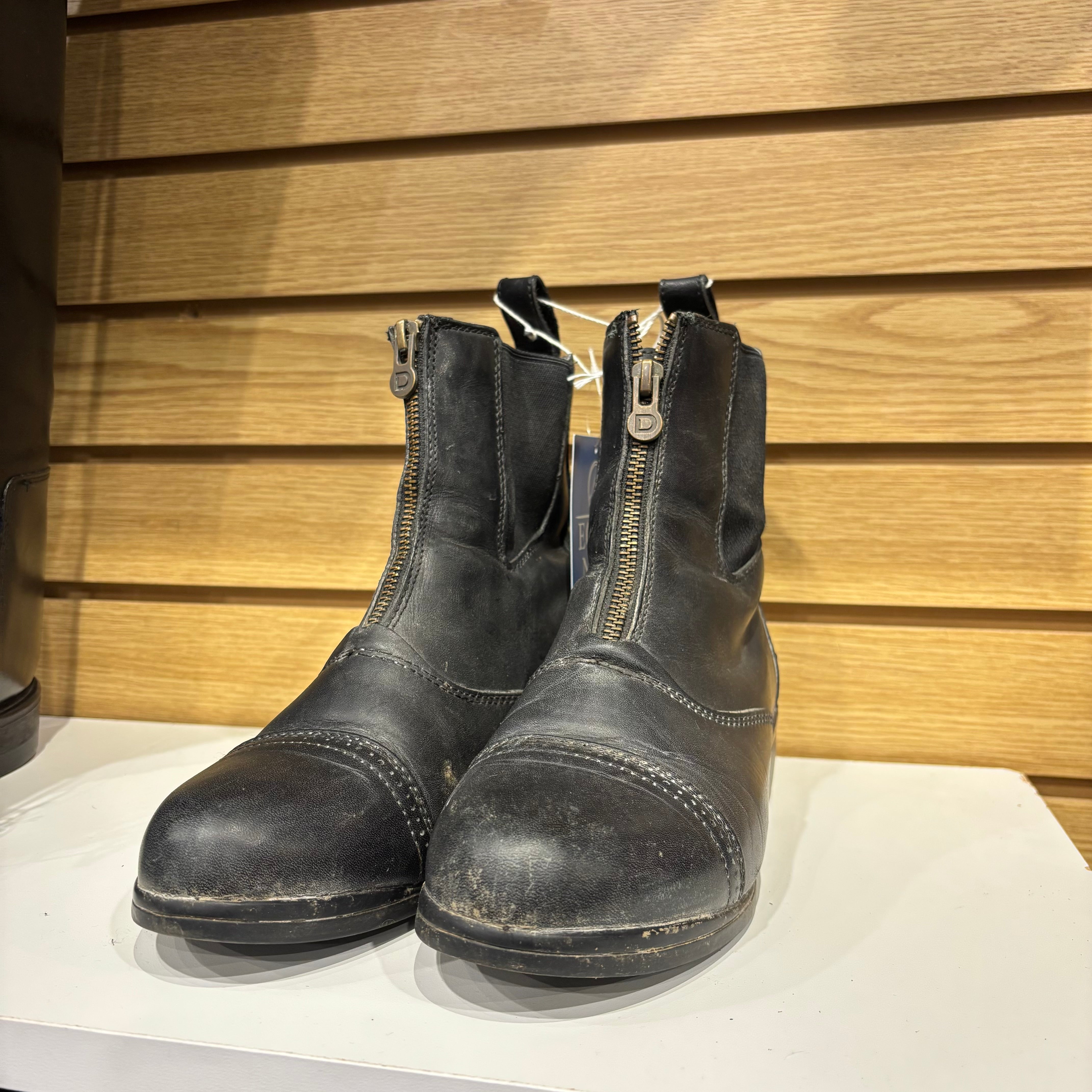 Used 7 Dublin Paddock Boots