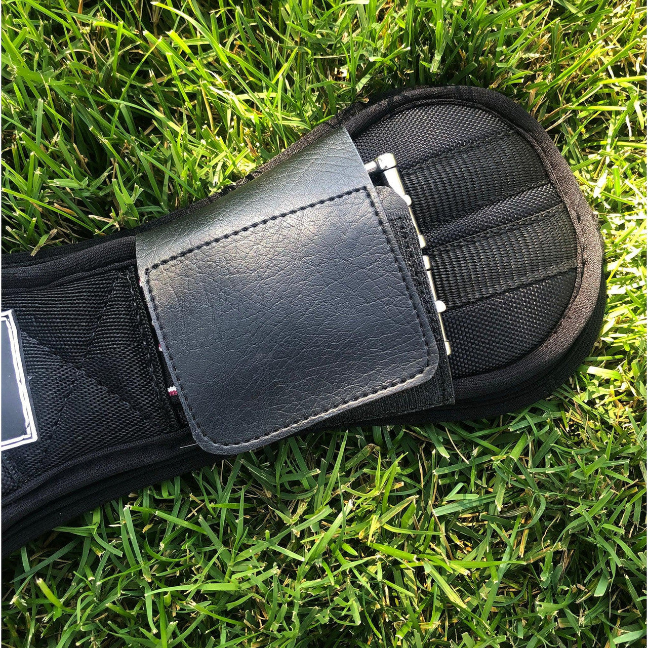 Majyk Equipe Ergonomics Spur Saver Dressage Girth - supporting