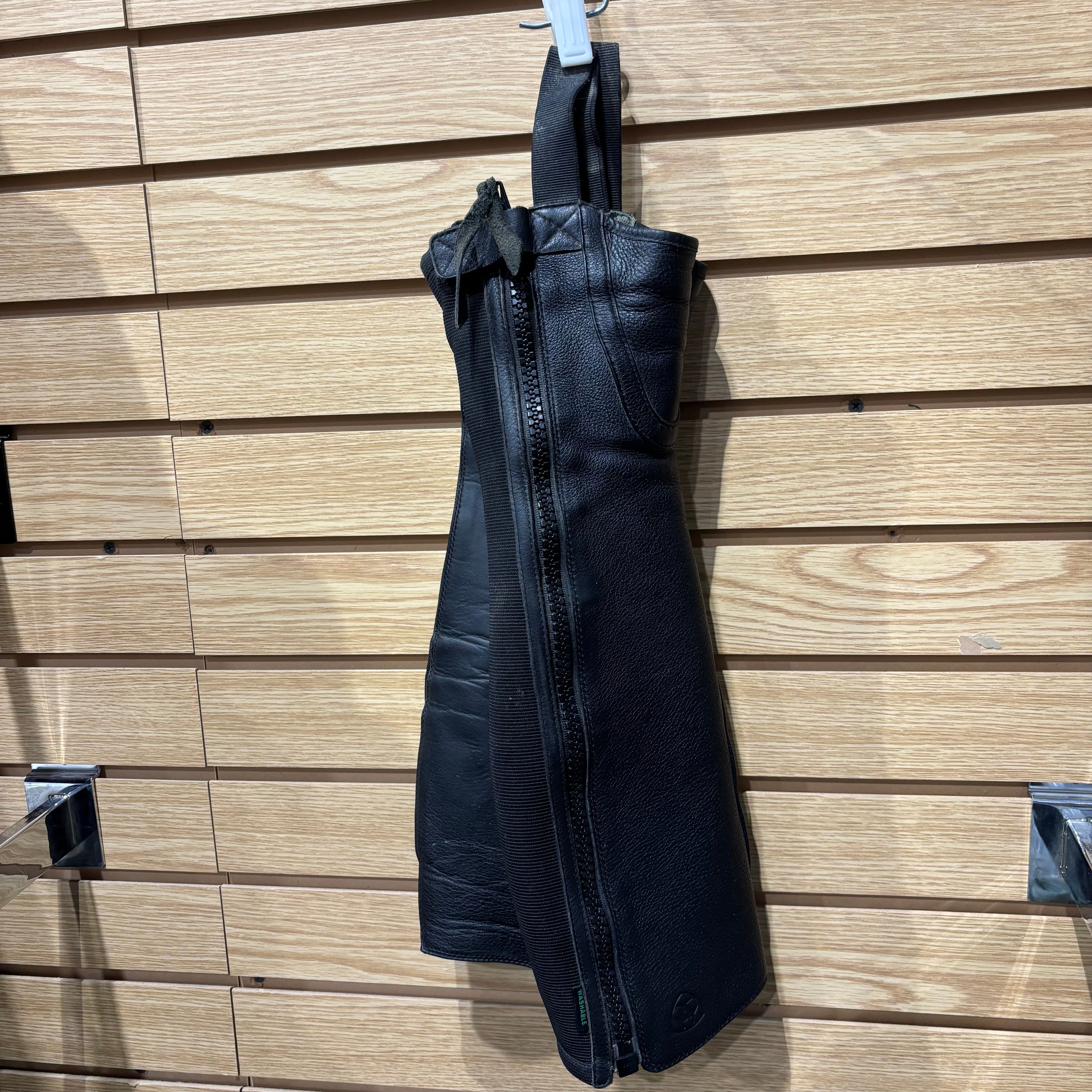 Used Ariat Breeze XST Black Half Chaps