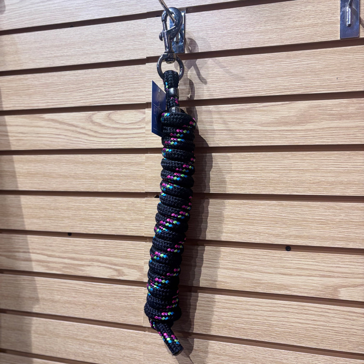 Used Black/Pink Weaver Nylon Lead Rope