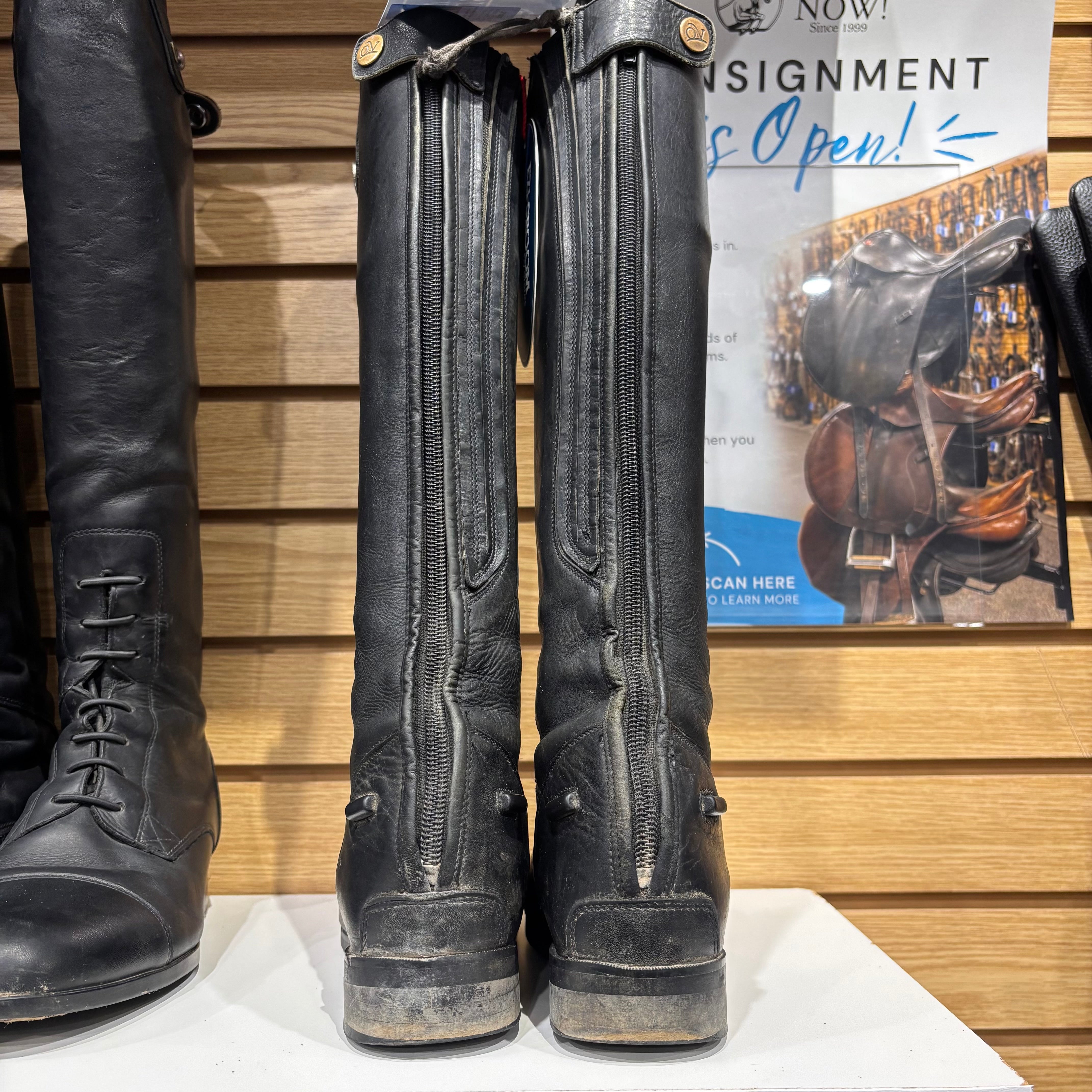 Used Childs 4-CRT Black Ovation Flex Sport Tall Boots