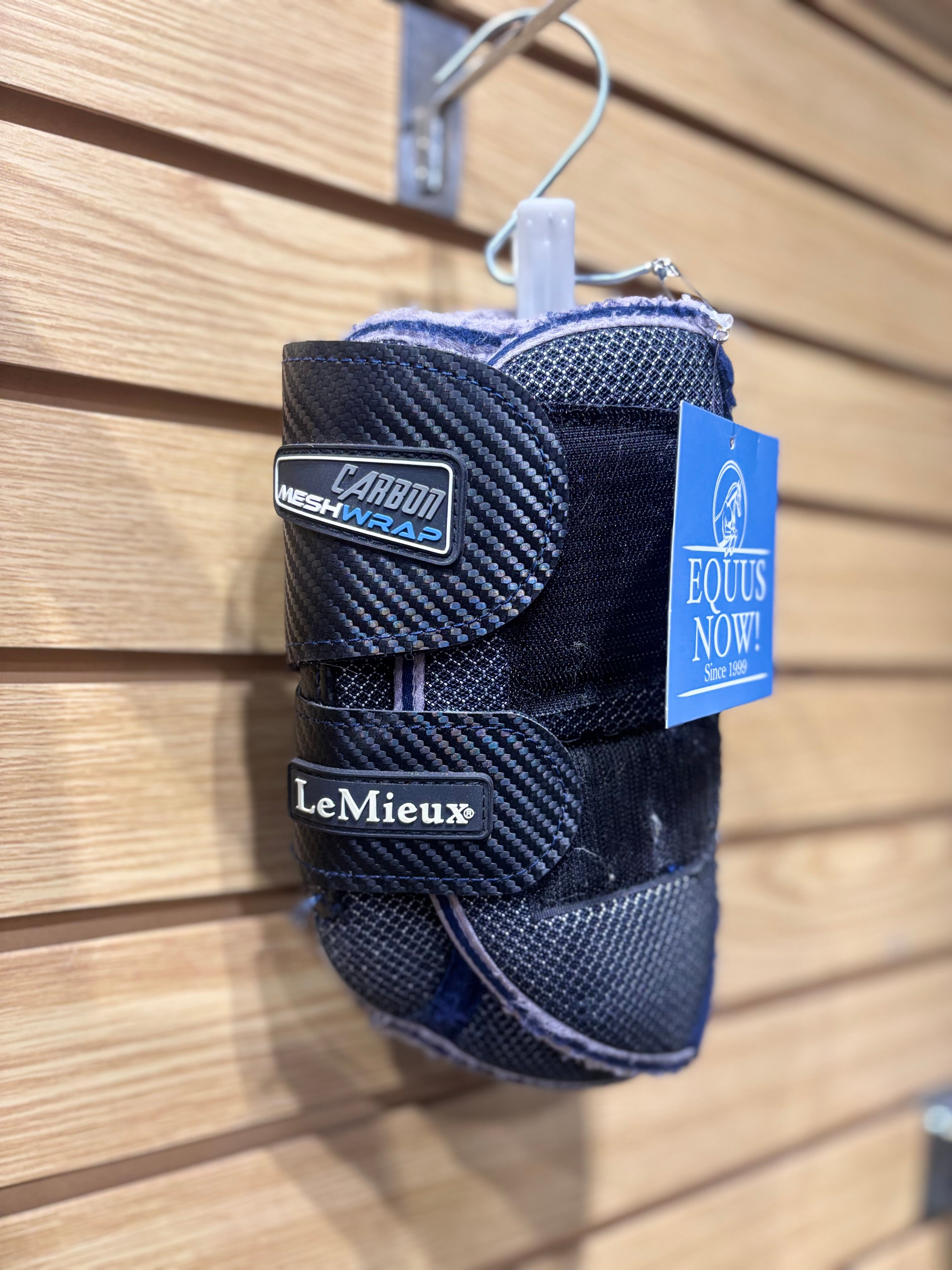 Used LeMieux Carbon Mesh Boots