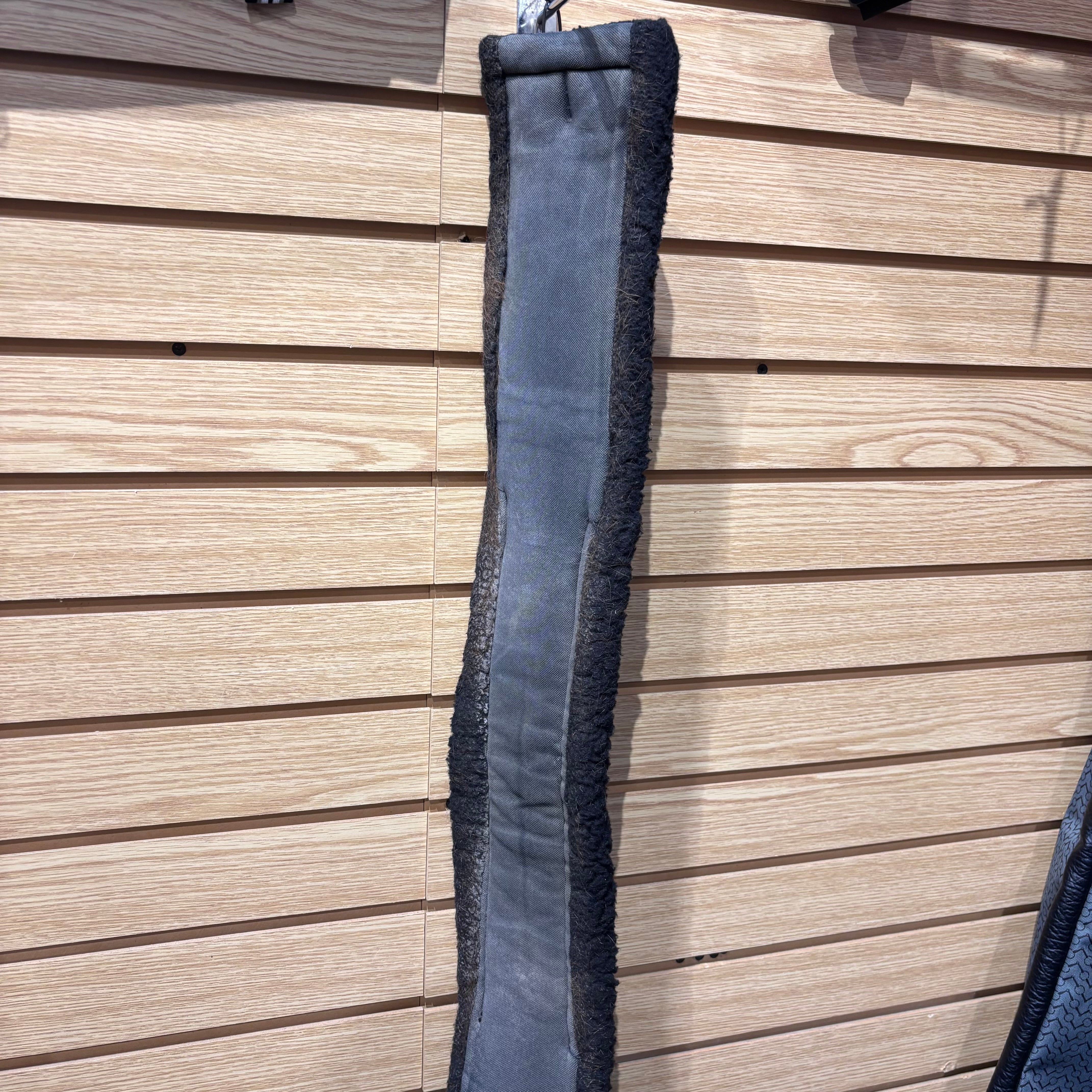 Used 32" Lettia CoolMax Black Dressage Girth