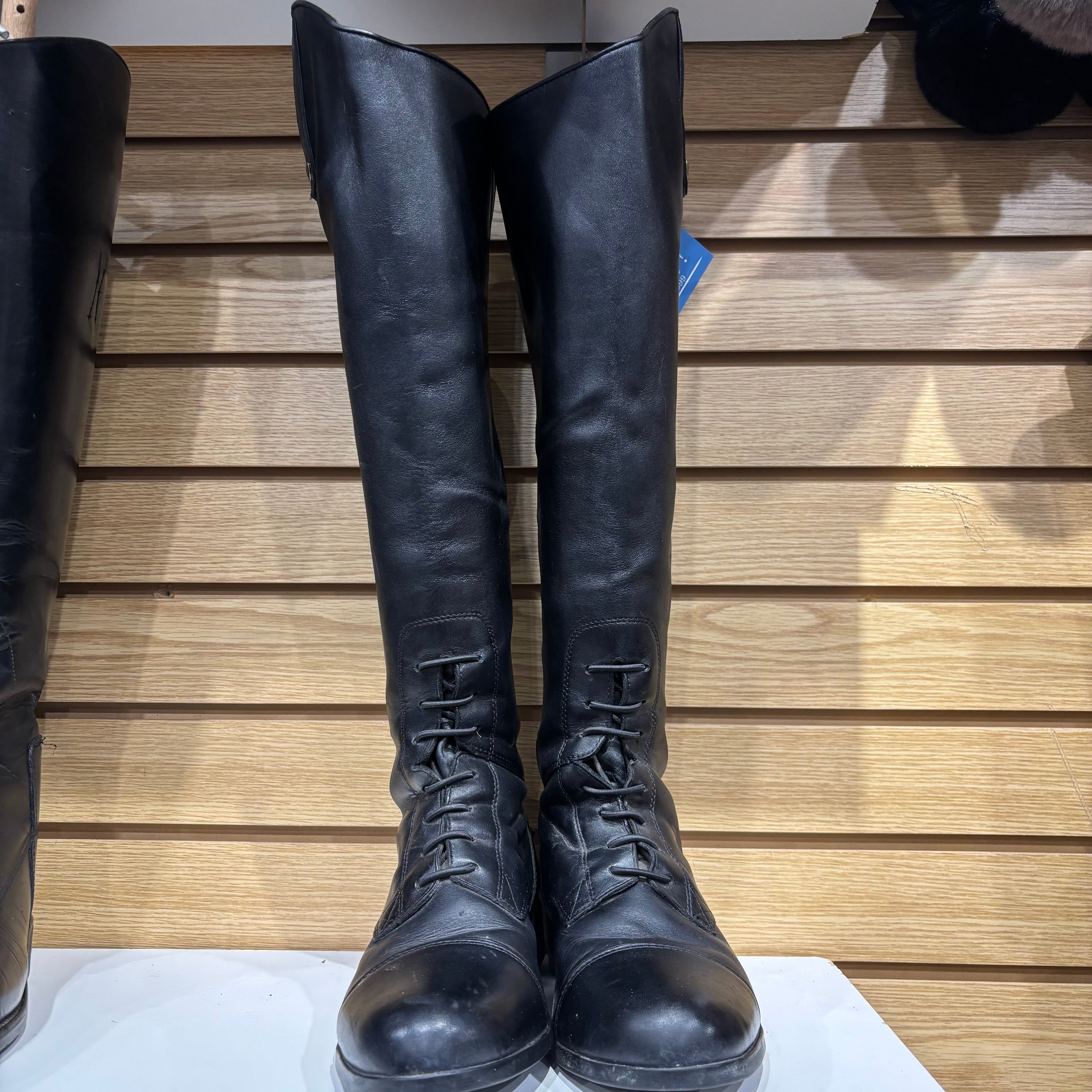 Used Ariat 7.5B Black Tall Boots