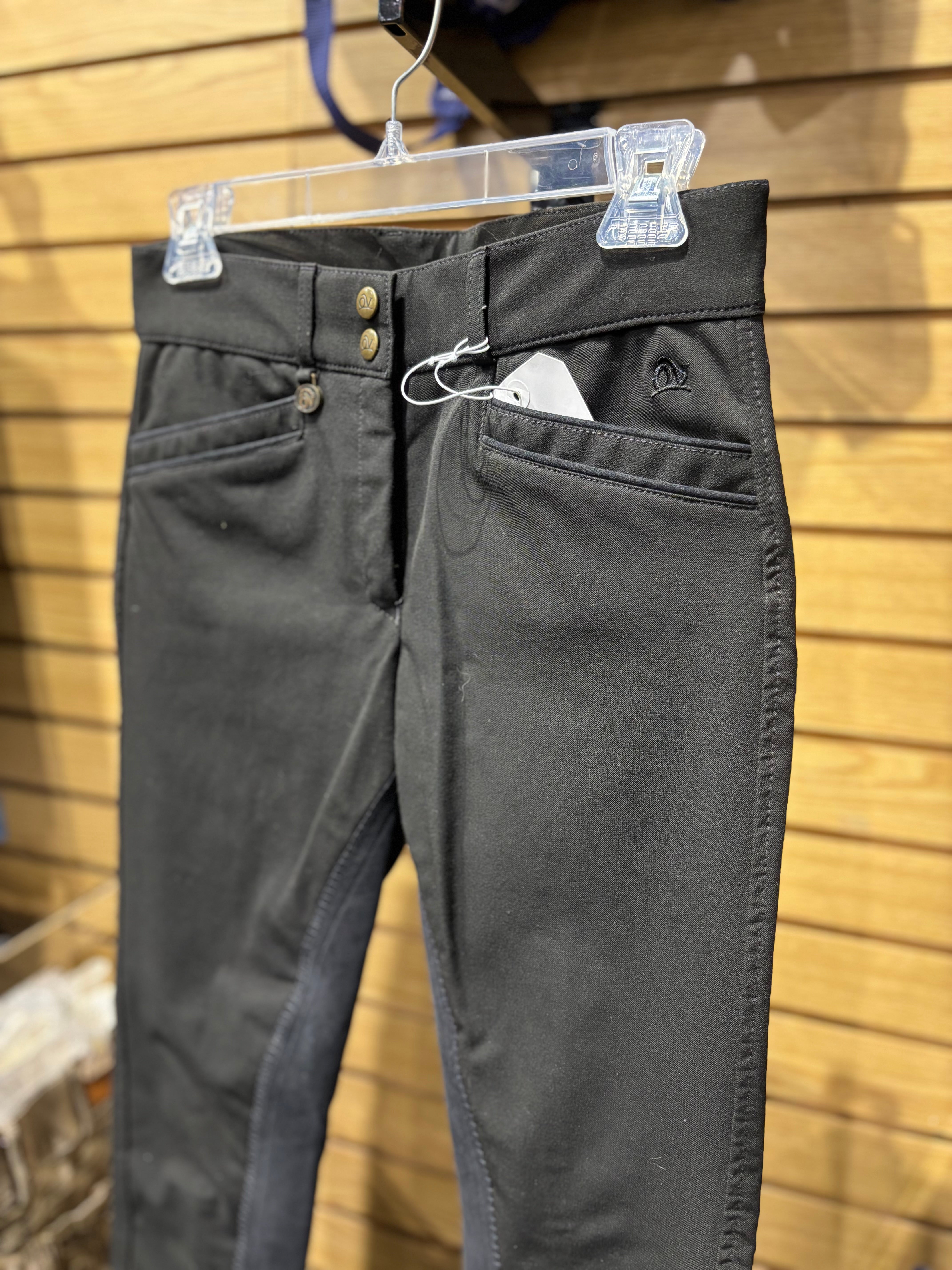 Used 28R Black Ovation Breeches