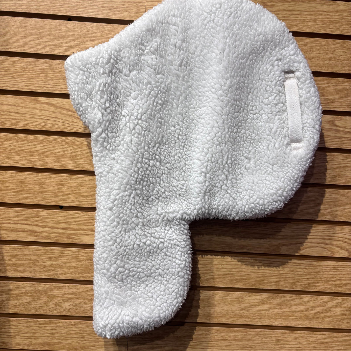 Used Equiline Fleece Shaped Pad White