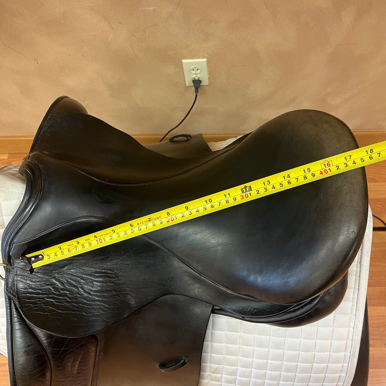 Used JRD Dressage Saddle 17.5" Medium Wide Tree - sku to order - 5003780