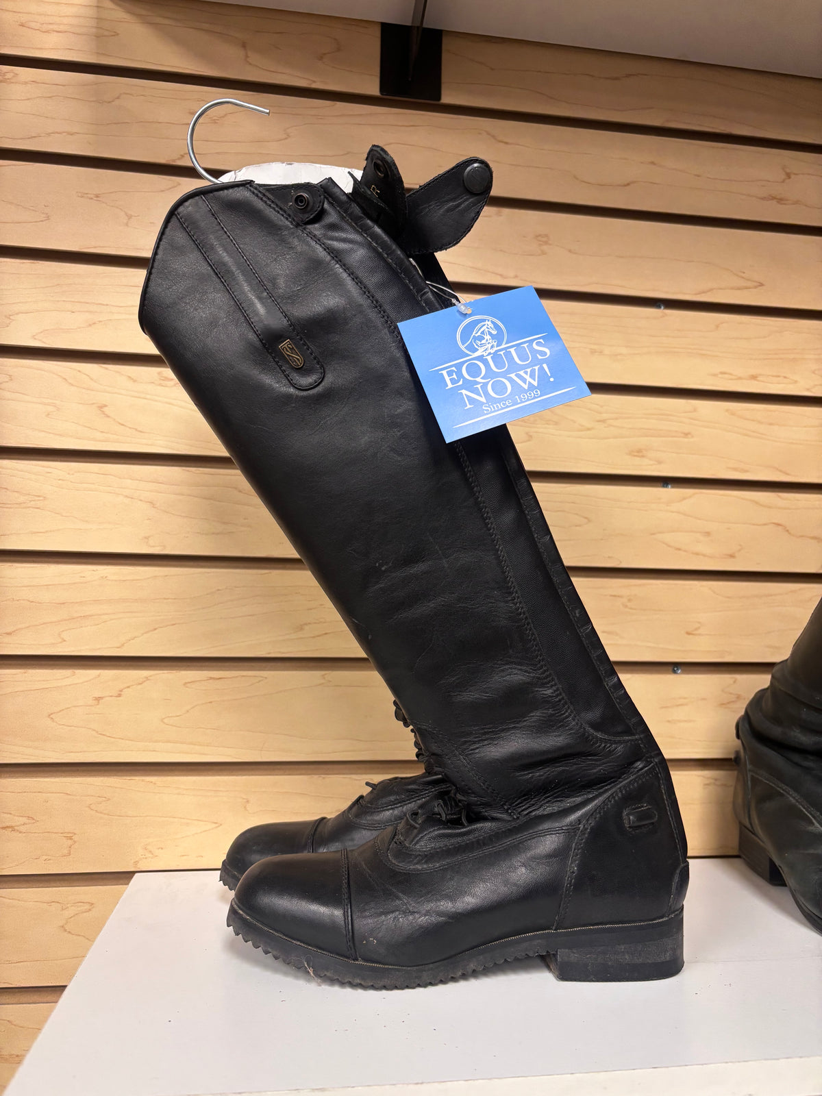 Used 36 S/R Black Tredstep Donatello Boots