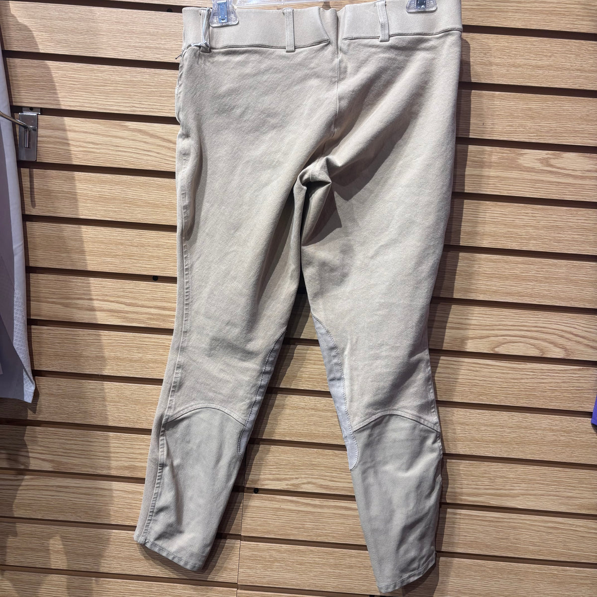 Used 26R Tan Ariat Breeches