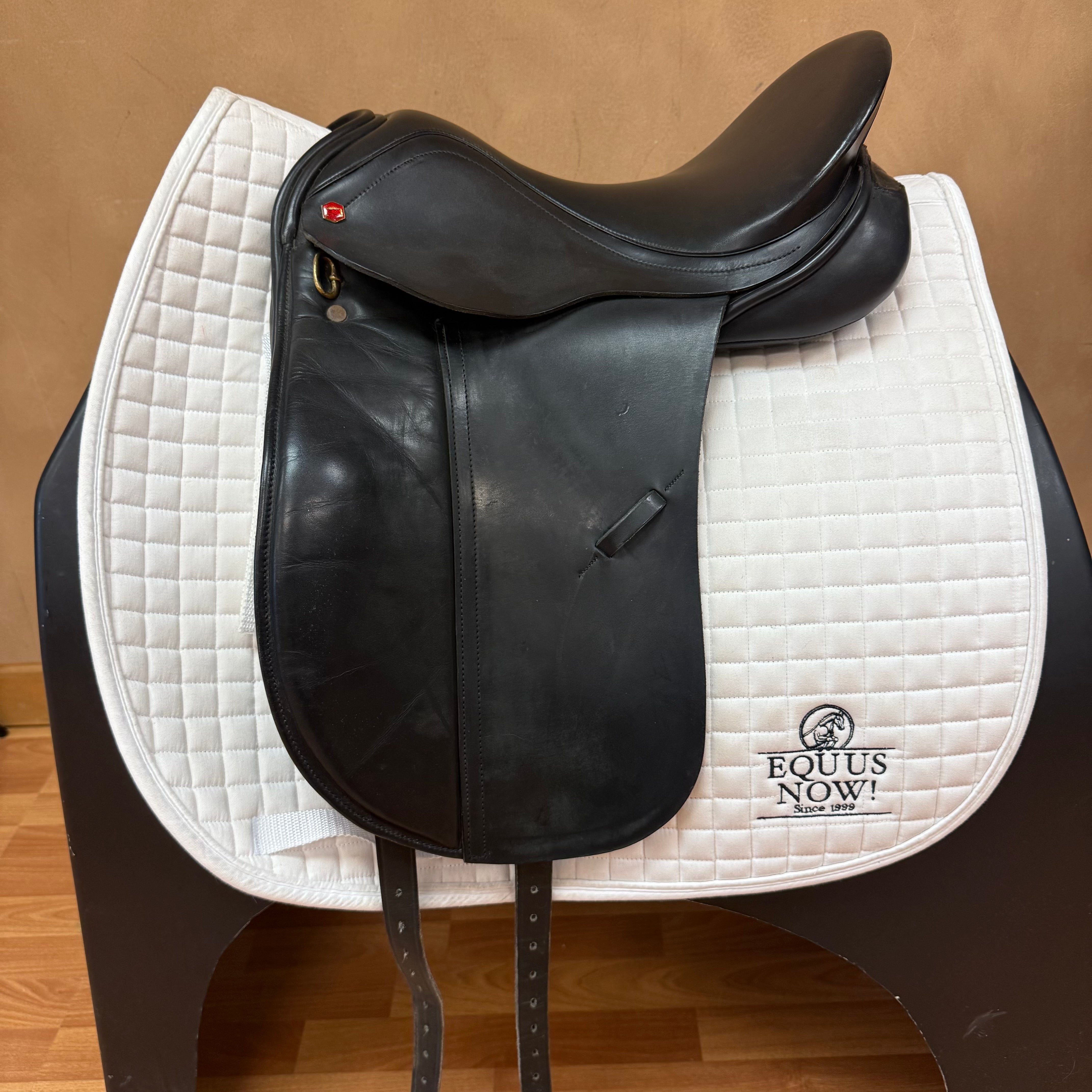 Used Albion Legend K2 Dressage Saddle 16" Wide Tree