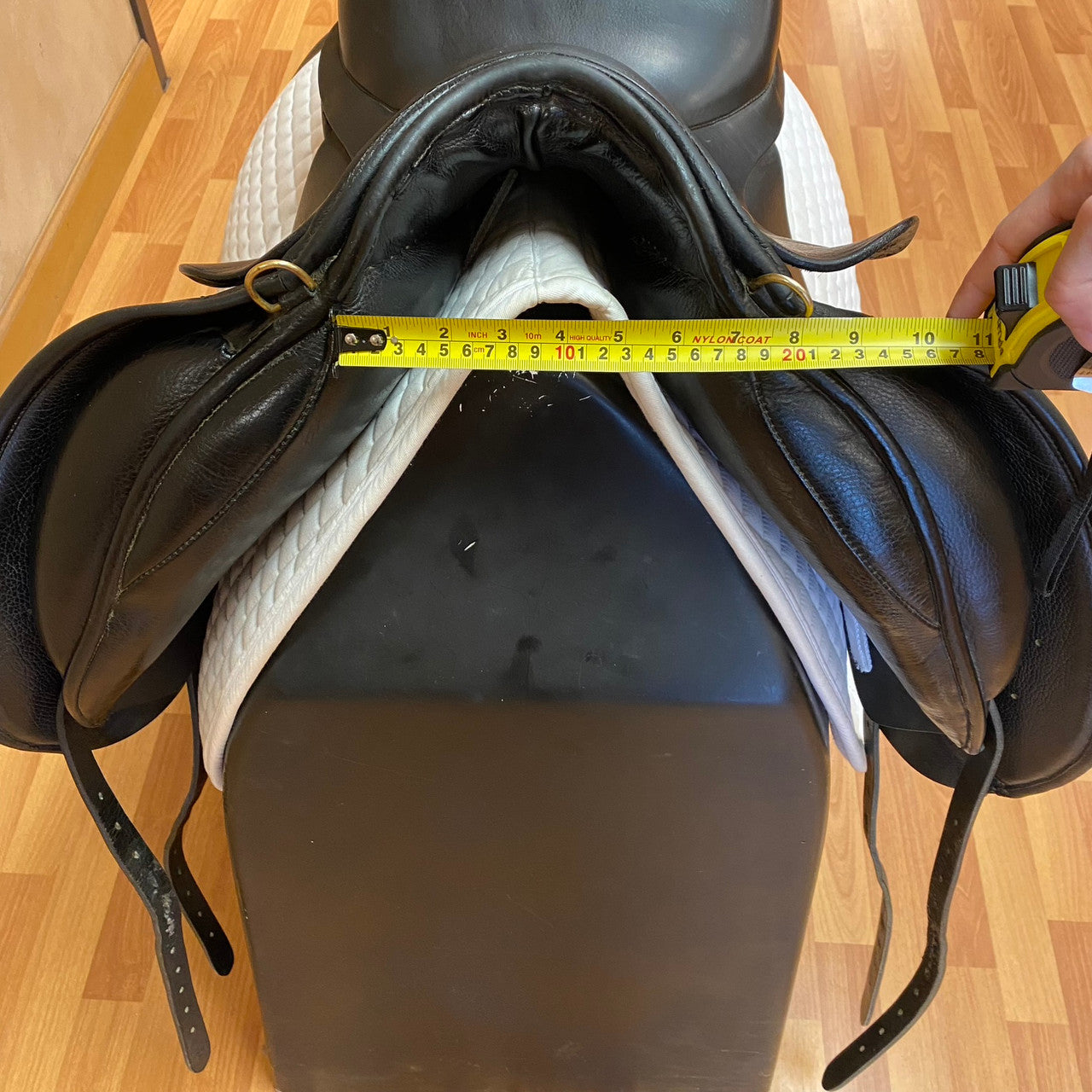 Used JRD Bella Dressage Saddle 17 Inch Wide Tree - sku to order - 5003828