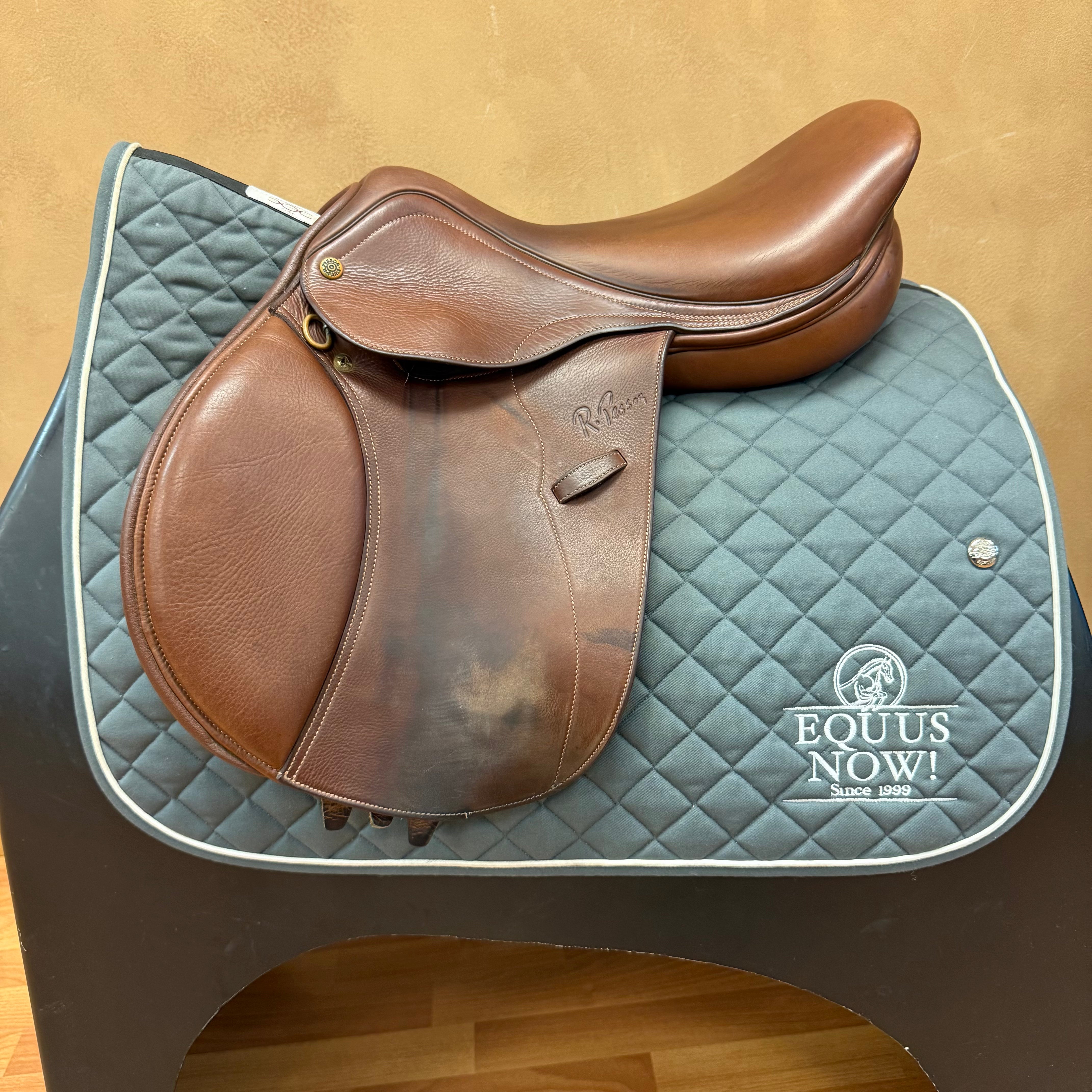 Used Pessoa Gen X Jump Saddle 16.5” Medium/Adjustable Tree