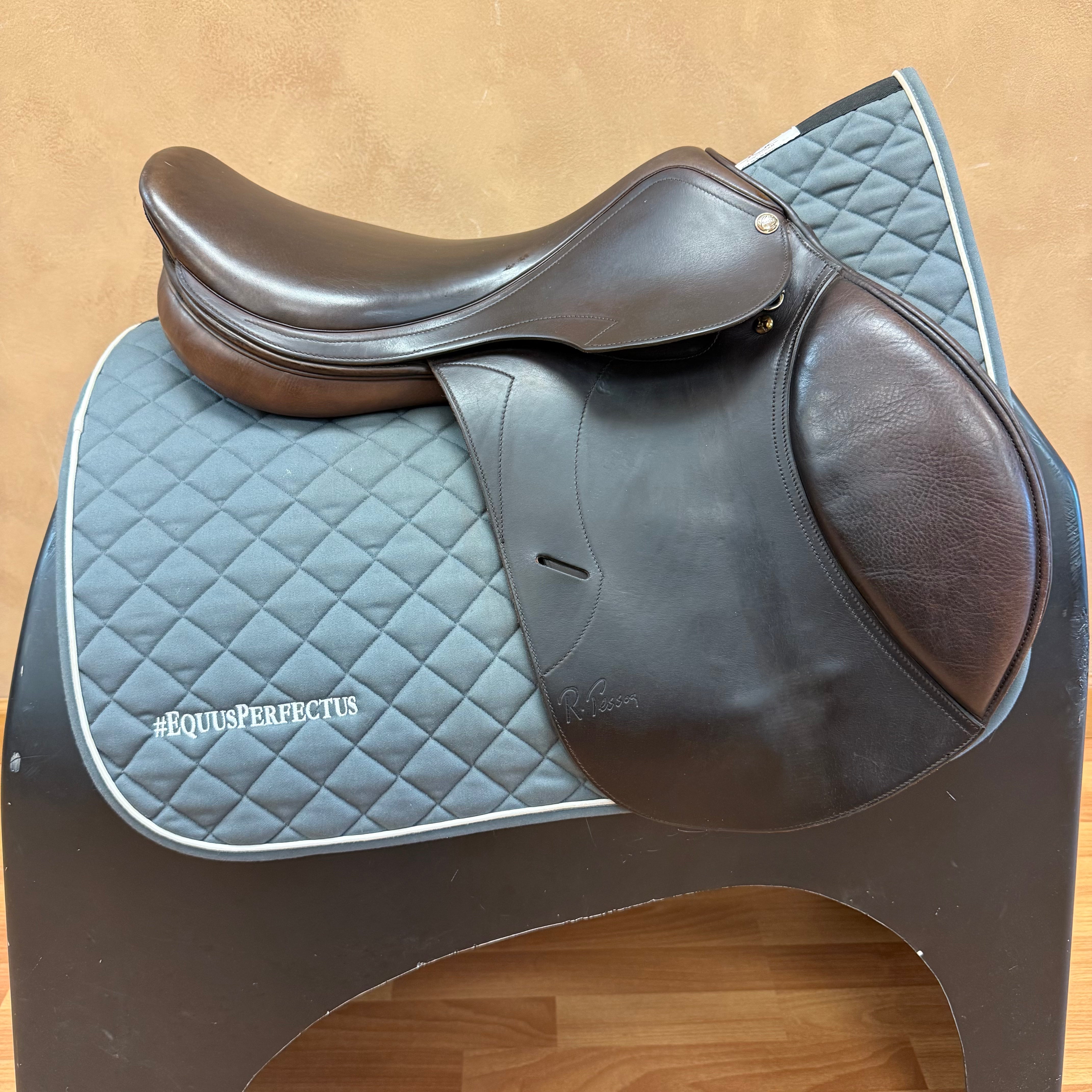 Used Pessoa Rodrigo Jump Saddle 17.5" Adjustable Tree
