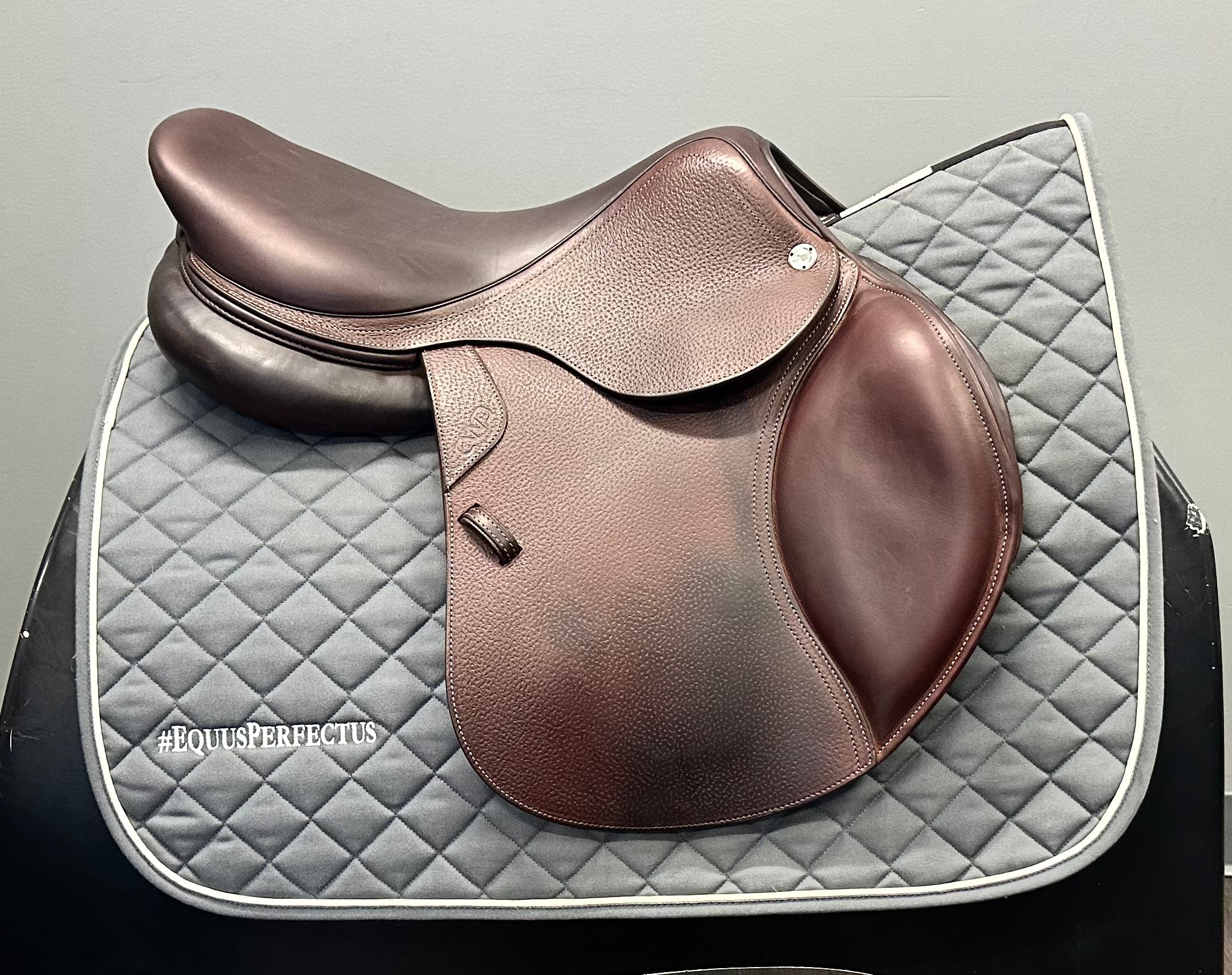 Used CWD Jump Saddle 17" Medium Tree