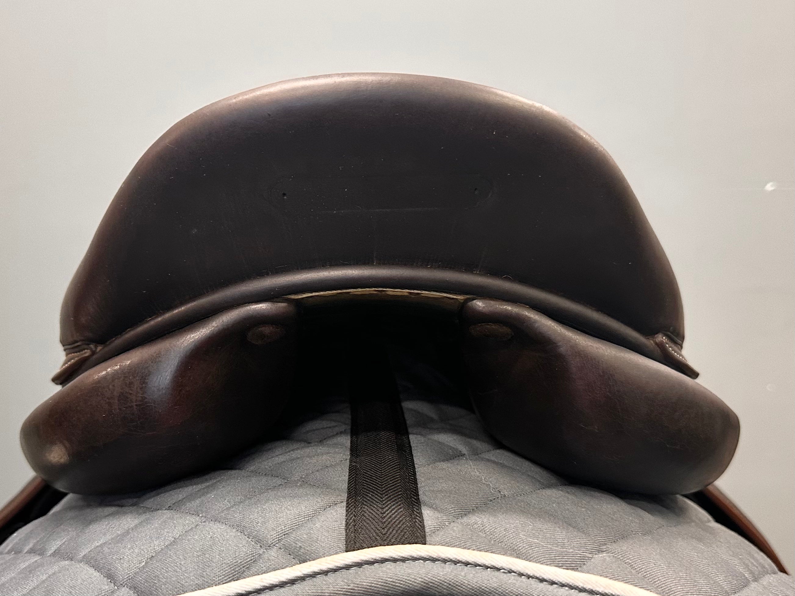 Used Voltaire 17.5" Medium Tree