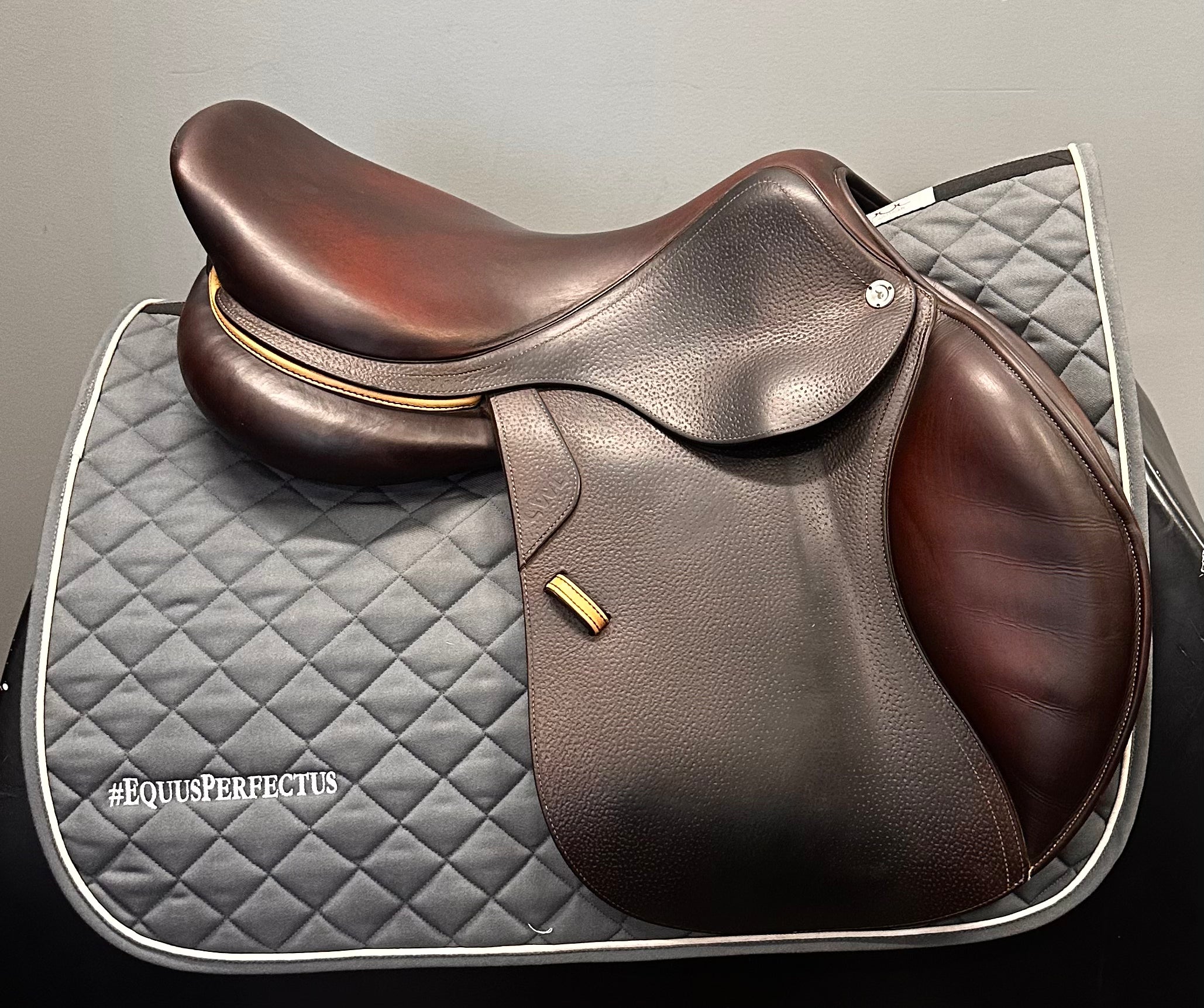 Used CWD Jump Saddle 18" Medium Gullet