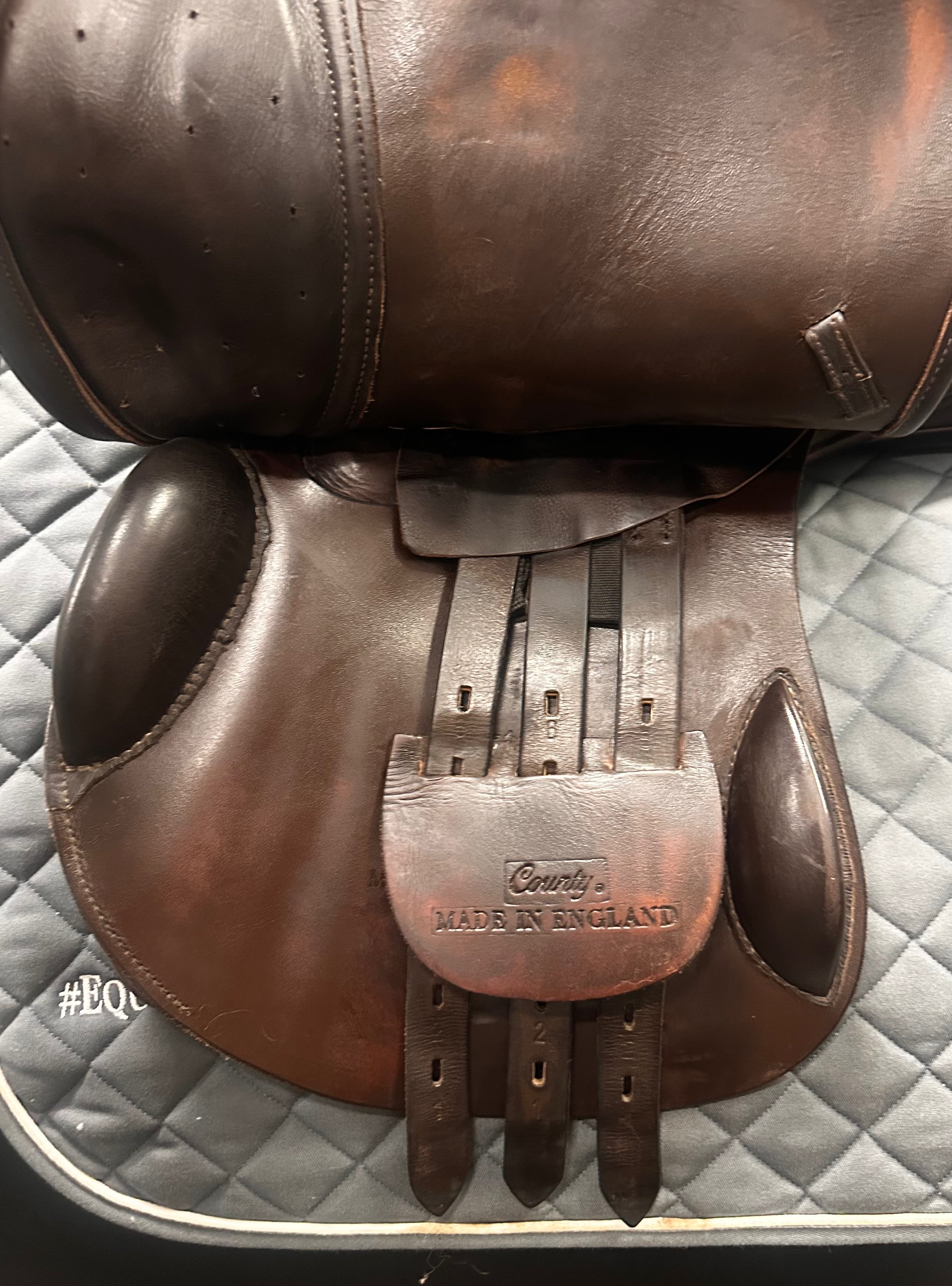 Used County Sensation Jump Saddle 17.5" Medium Tree