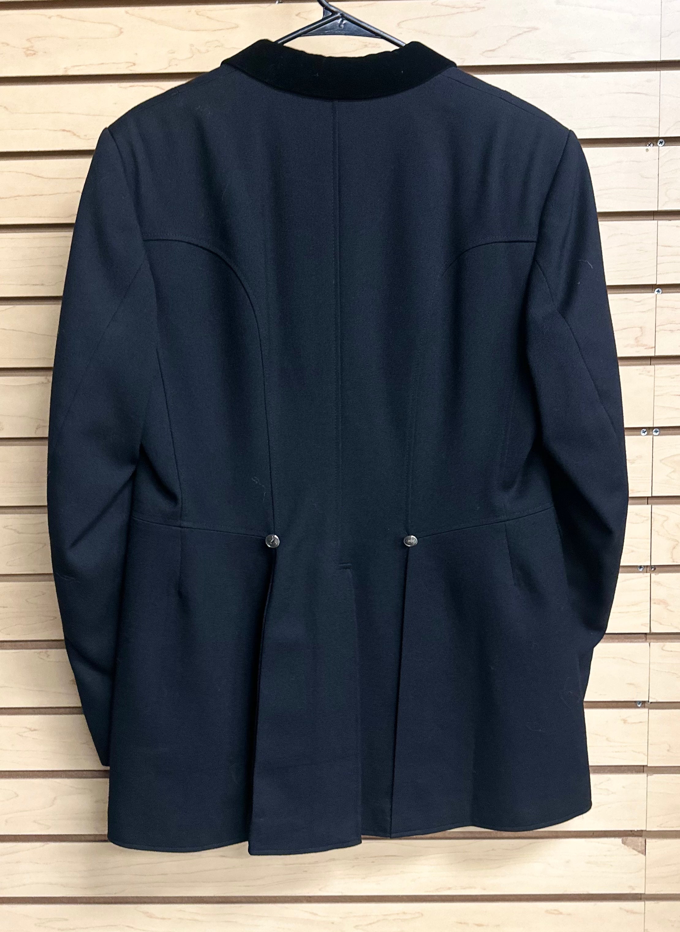 Used 12S Black Pikeur Hunt Coat