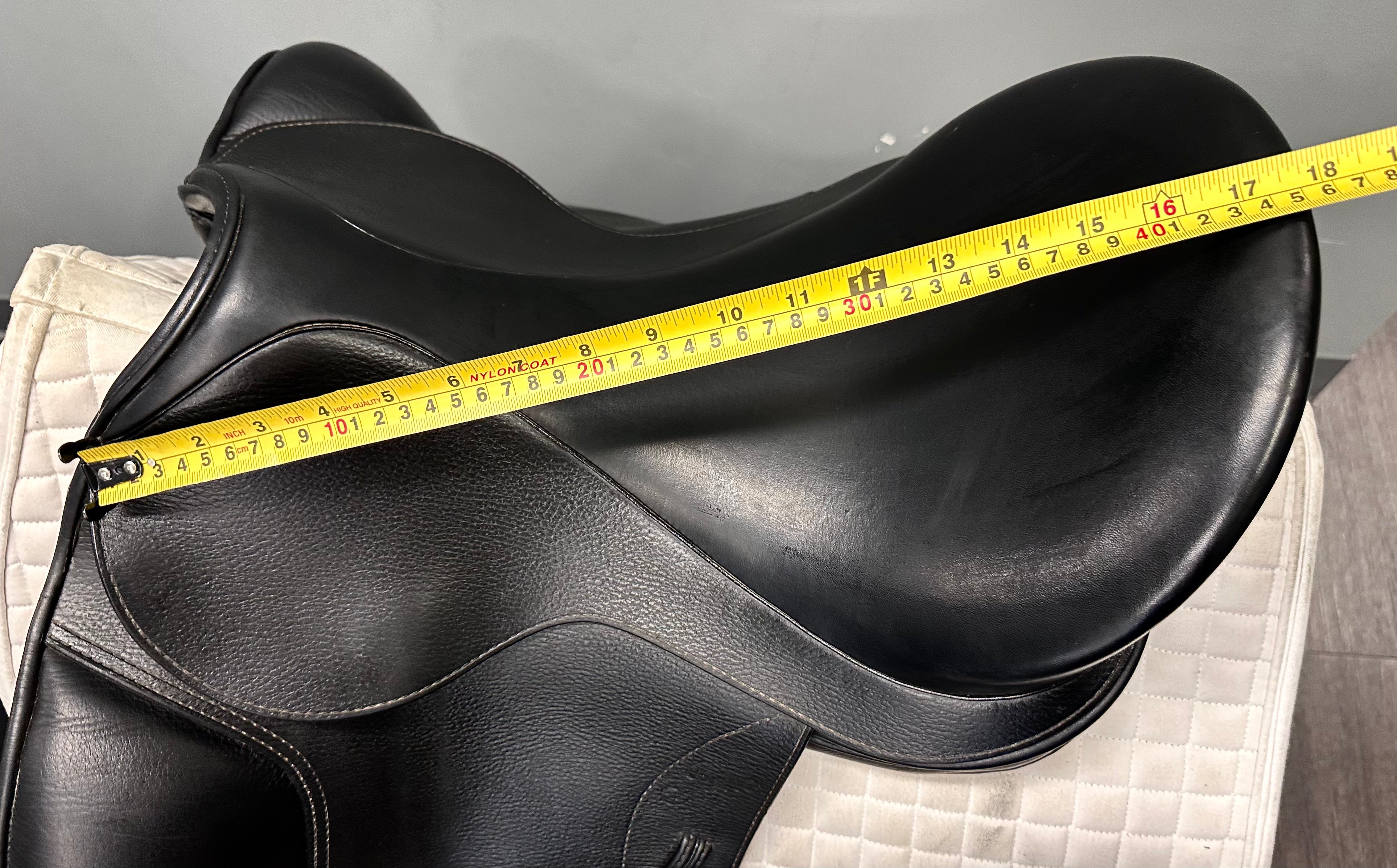 Used Patrick Saddlery Dressage Saddle 17.5" Medium-Wide Tree