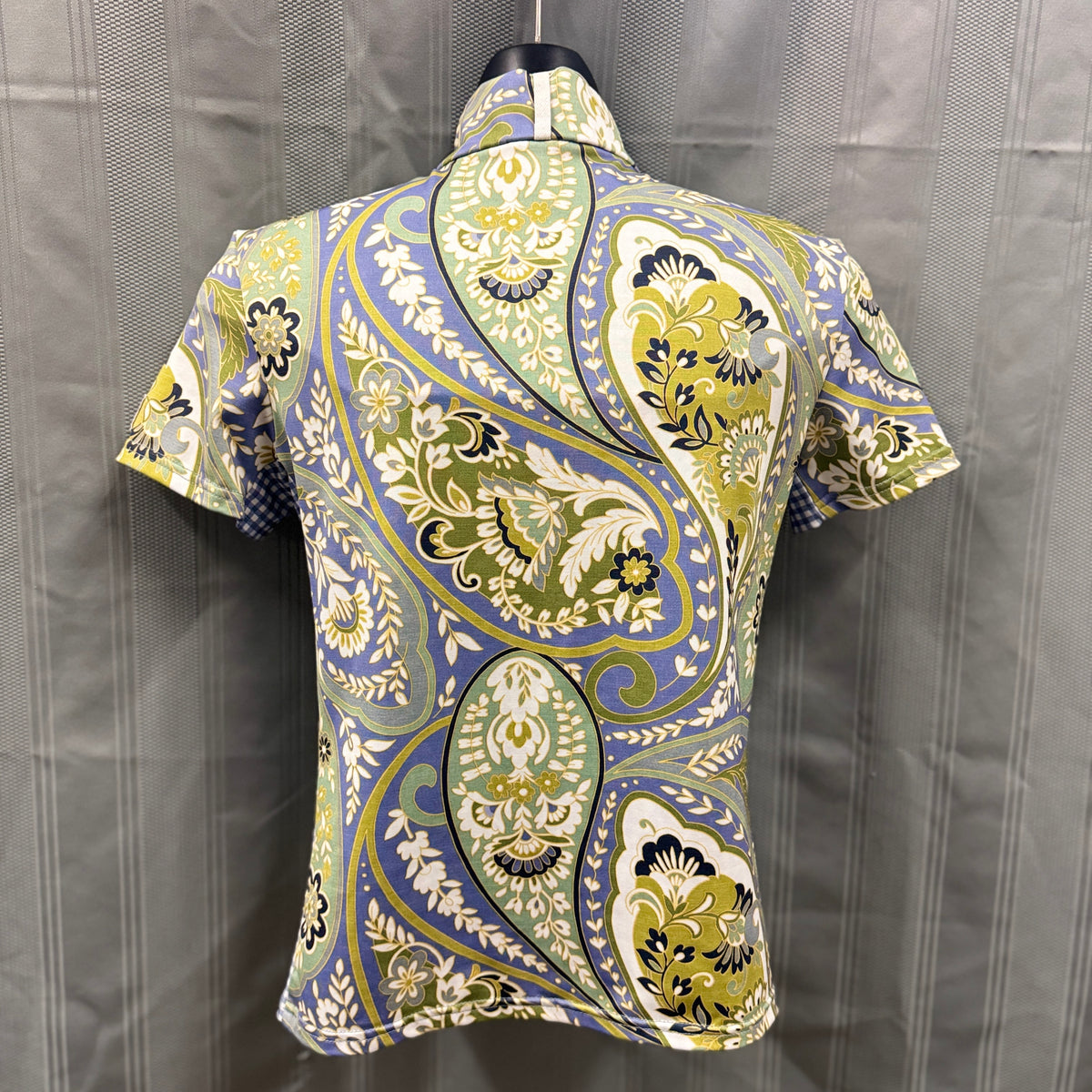 Used Small Green/Blue Paisley FITS Sun Shirt