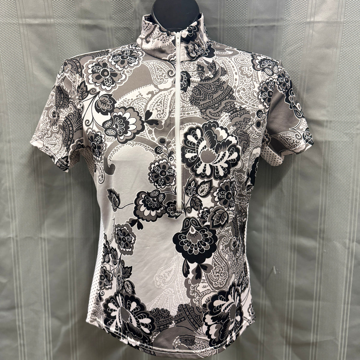 Used Small Grey Paisley FITS Sun Shirt