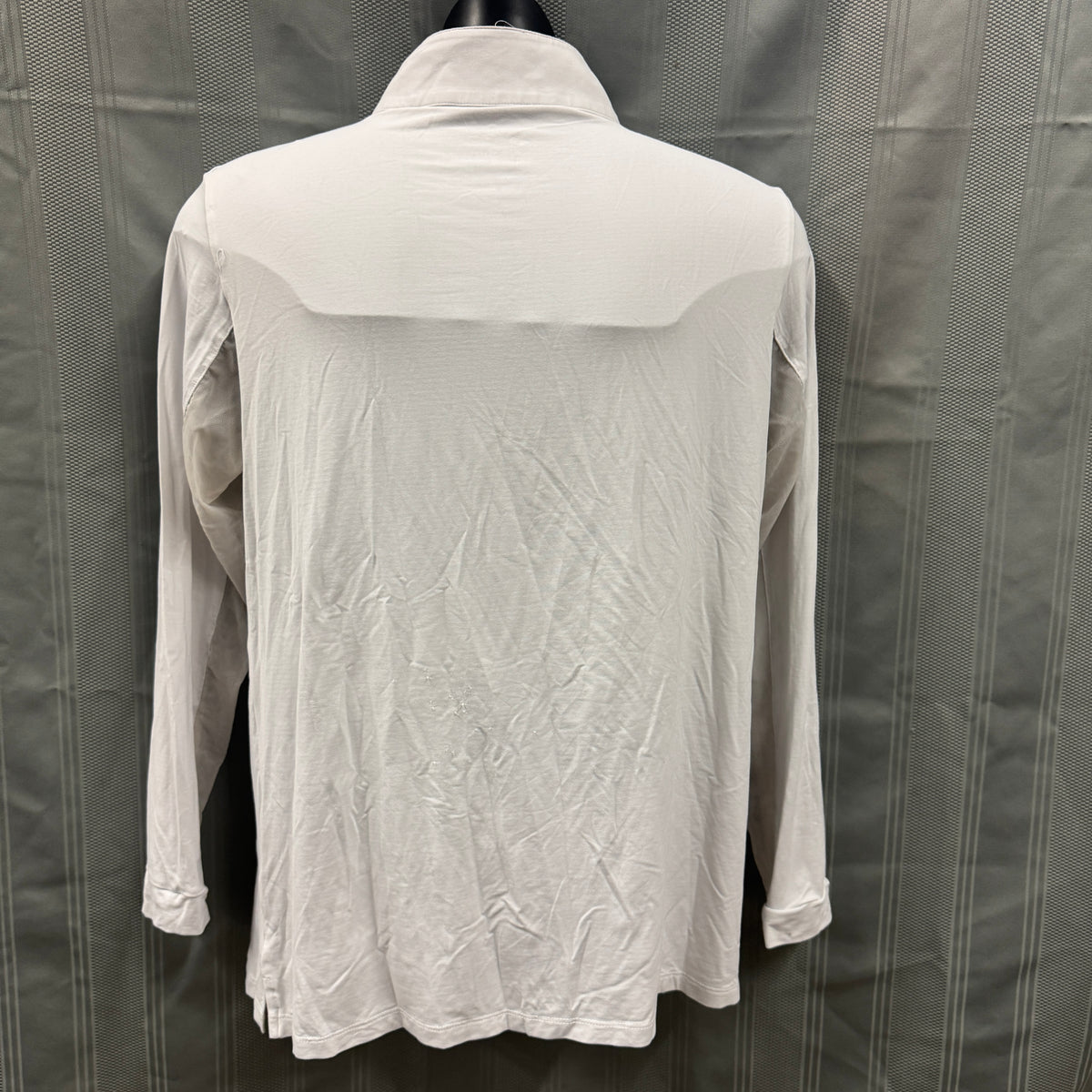Used XL White Tailored Sportsman Sun Shirt
