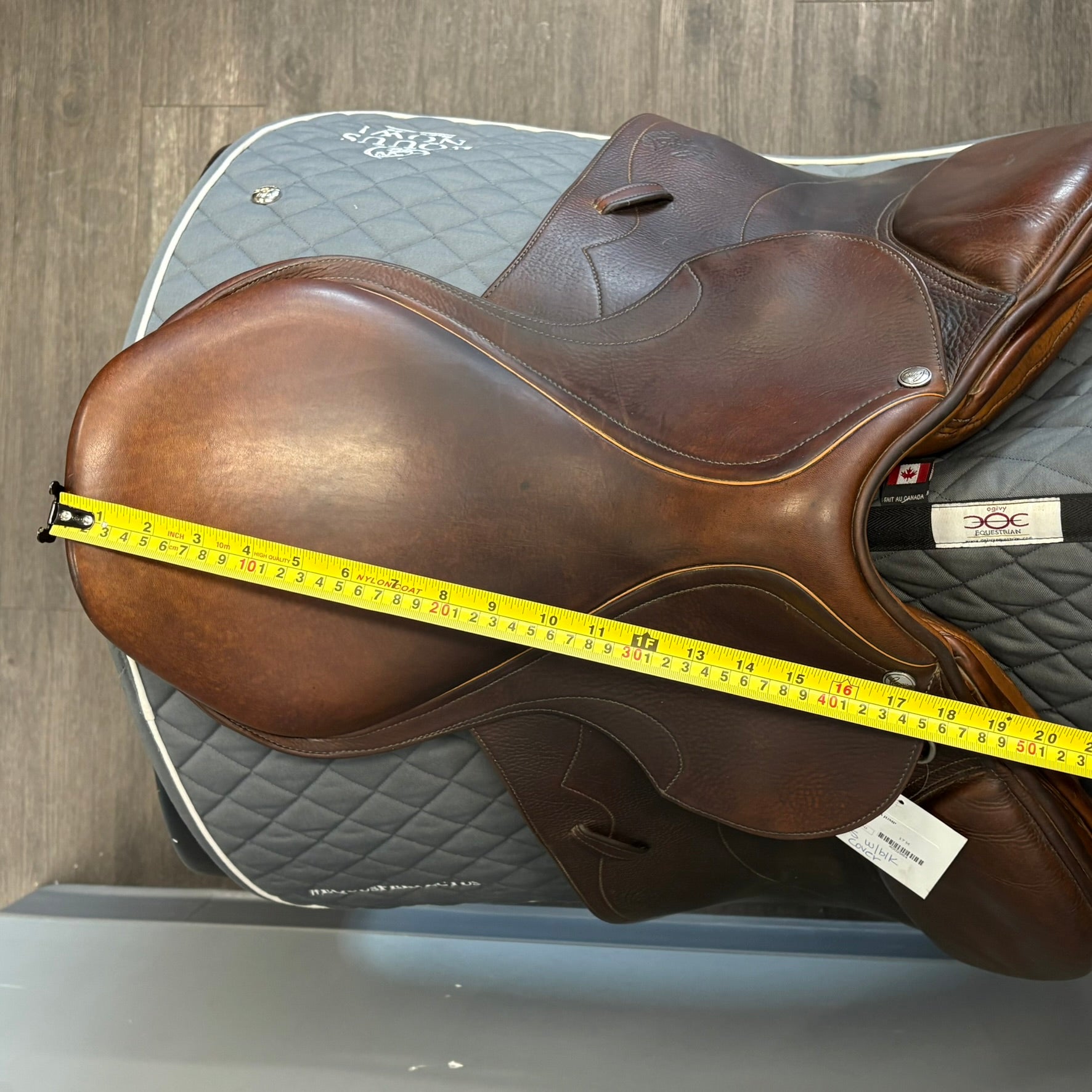 Used Pessoa Jump Saddle 17" Medium tree