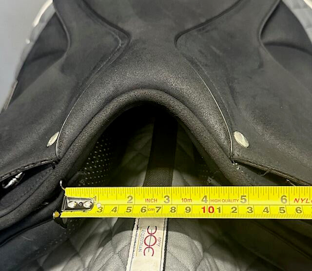 Used Wintec Pro Pony Saddle 15.5" Medium Wide Tree