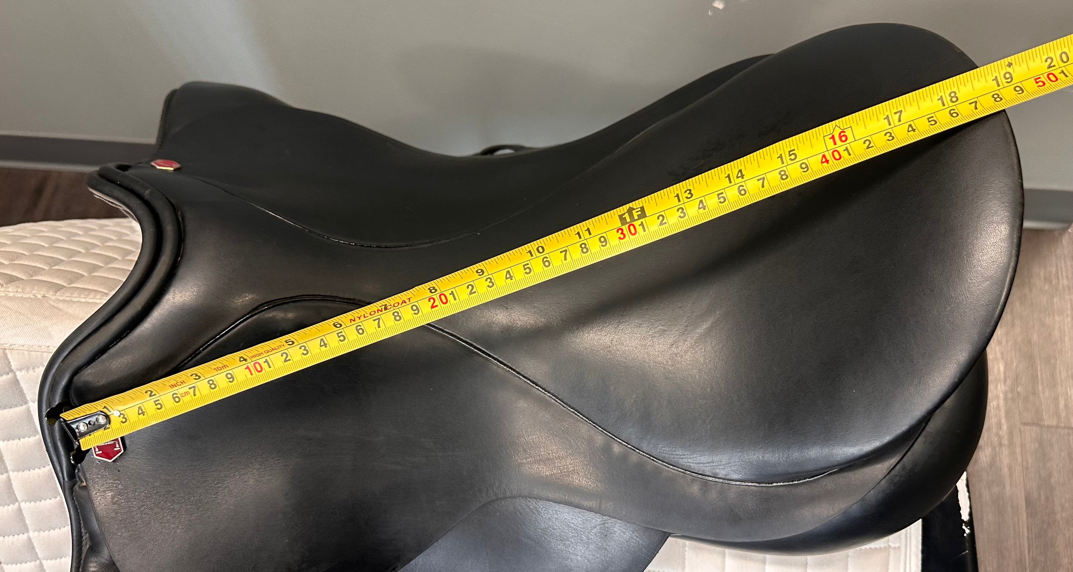 Used Albion Dressage Saddle 18.5" Medium Tree