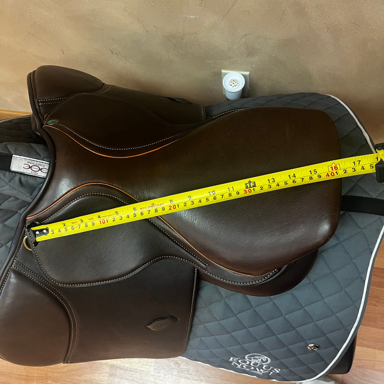 Used HDR Pro A/O Jump Saddle 16" Wide Tree - sku to order - 8000302