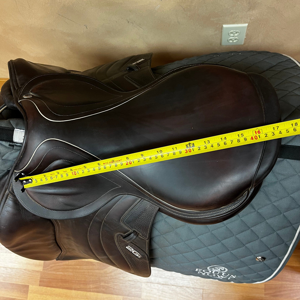 Used CWD Mademoiselle Jump Saddle 17.5" Medium Wide Tree - sku to order - 8000309