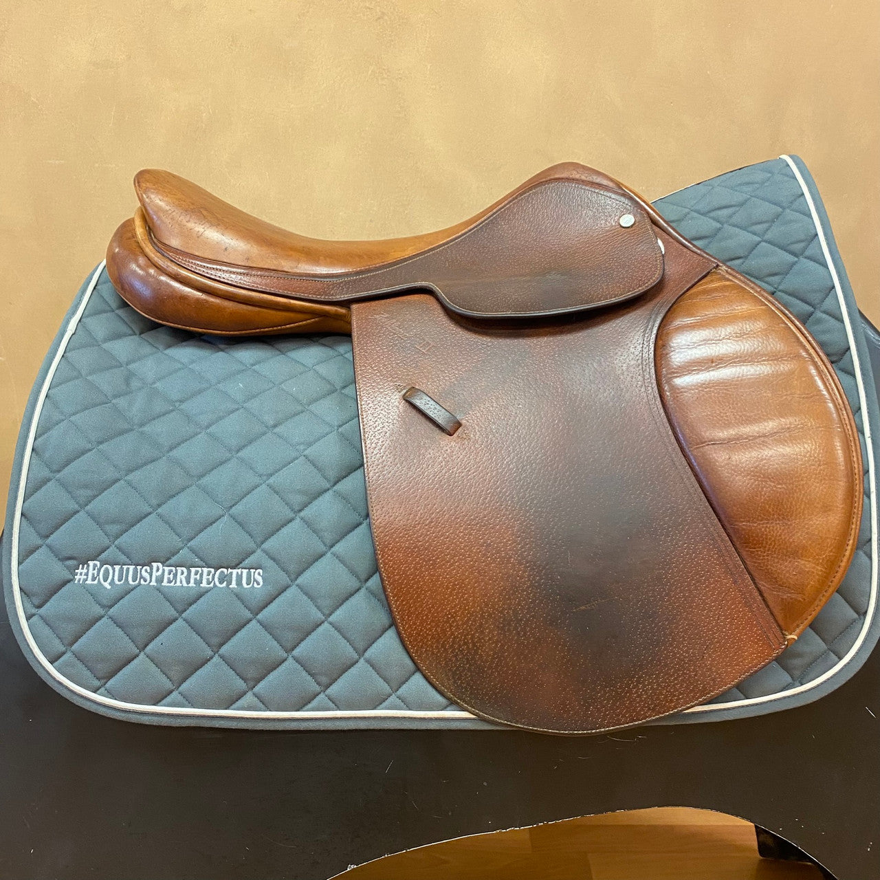 Used Northrun Ashland II Jump Saddle 17 Inch Medium Wide Tree - sku to order - 9000311