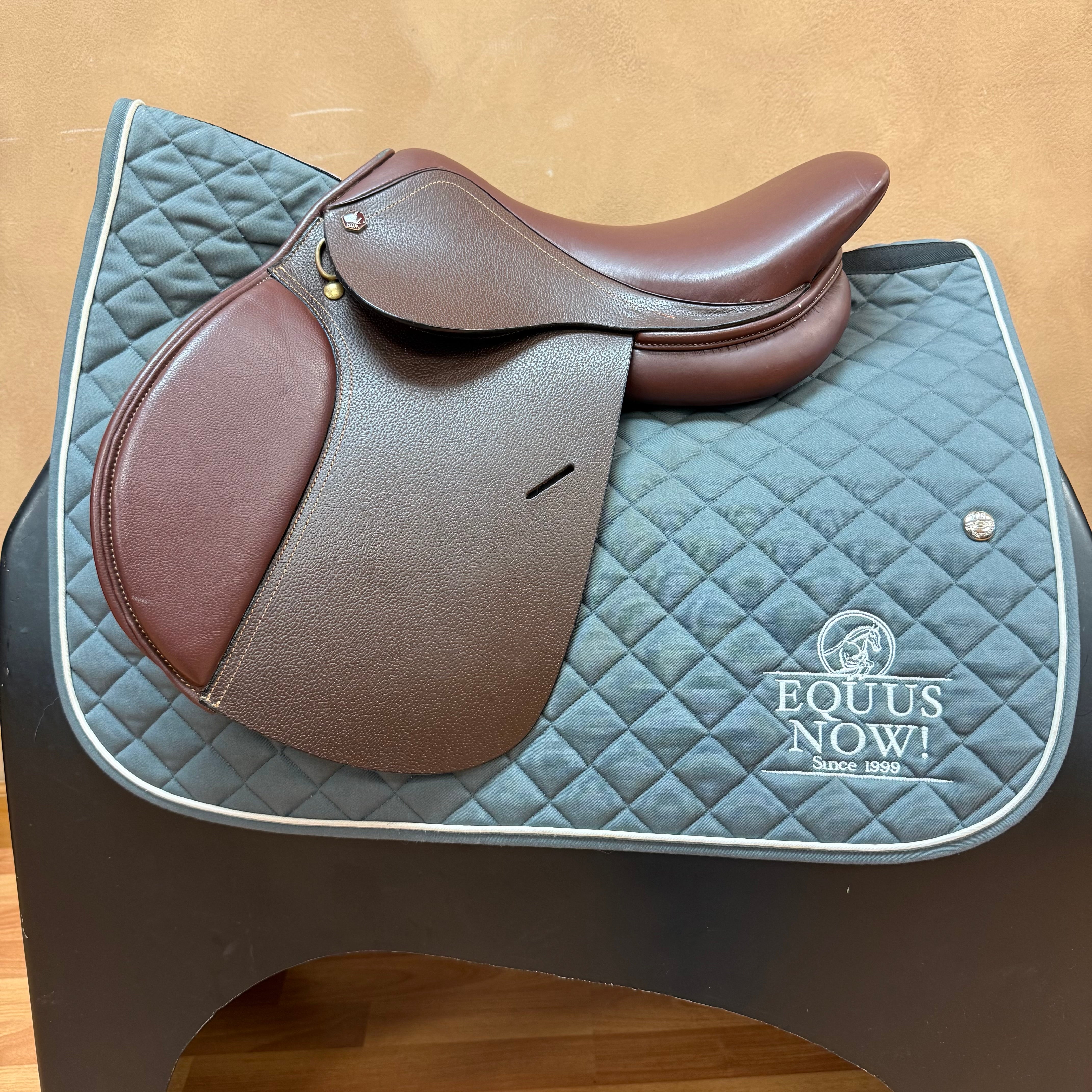 Used HDR Club Jump Saddle 15" Medium Tree