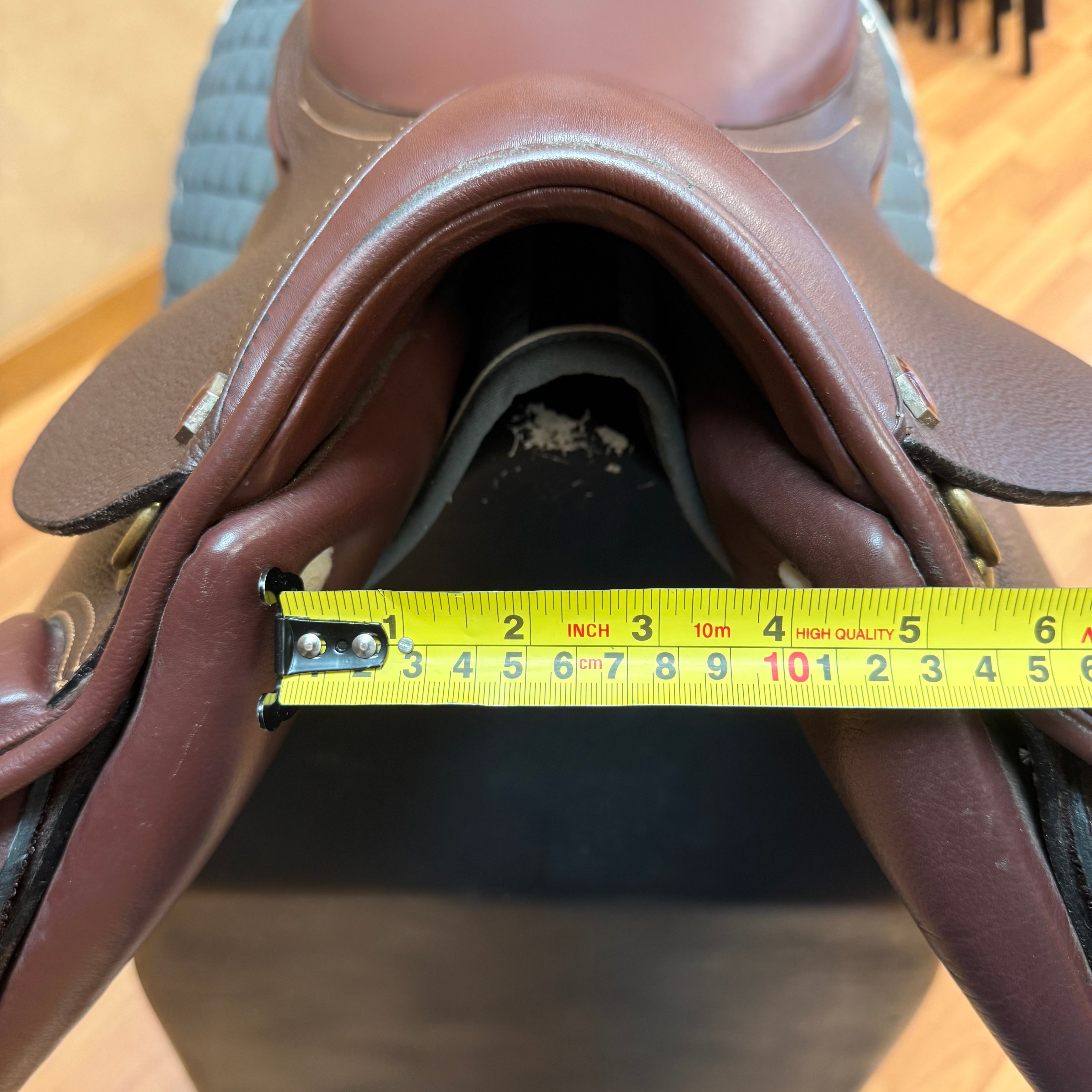 Used HDR Club Jump Saddle 15" Medium Tree