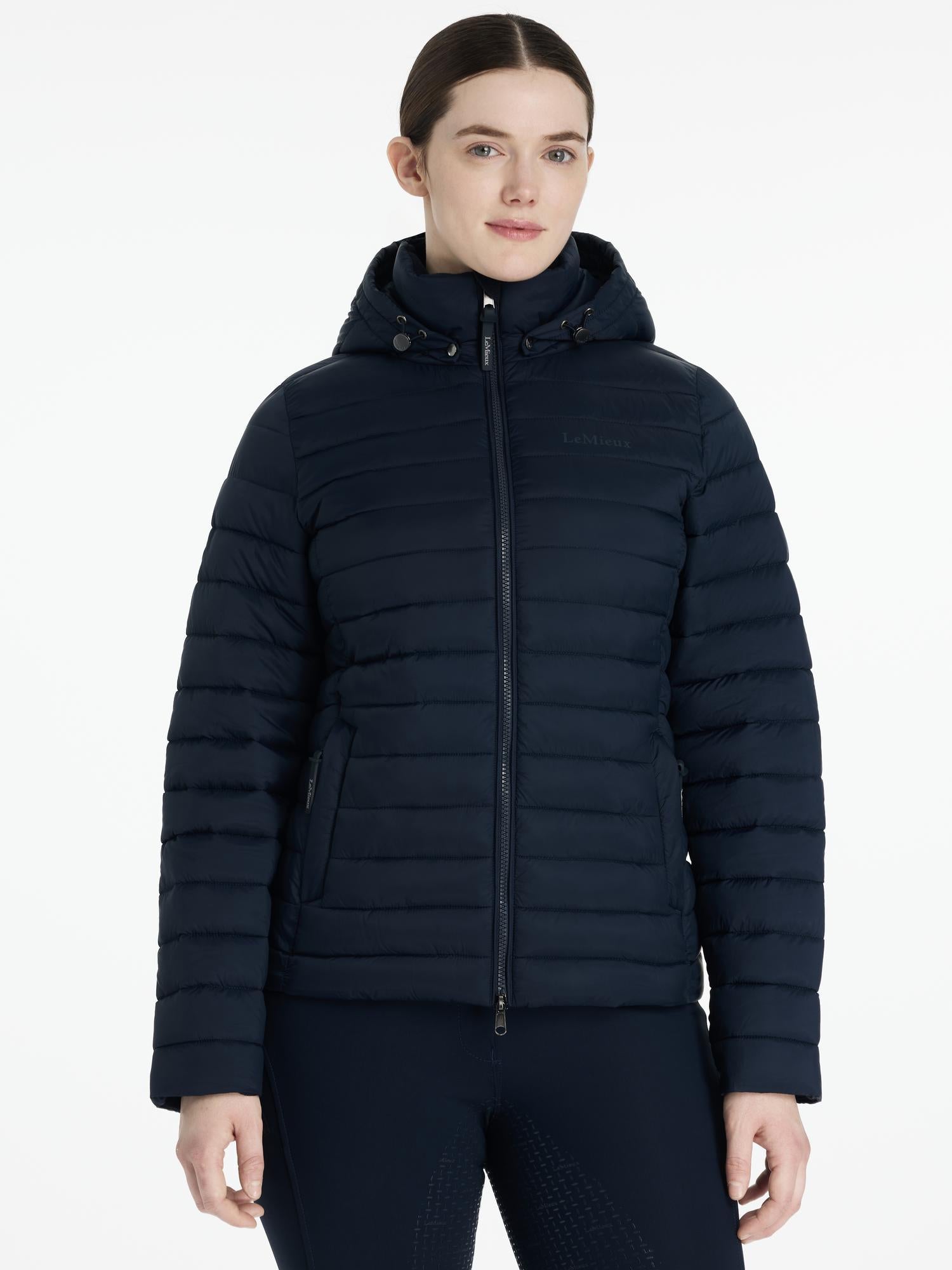 #color_navy